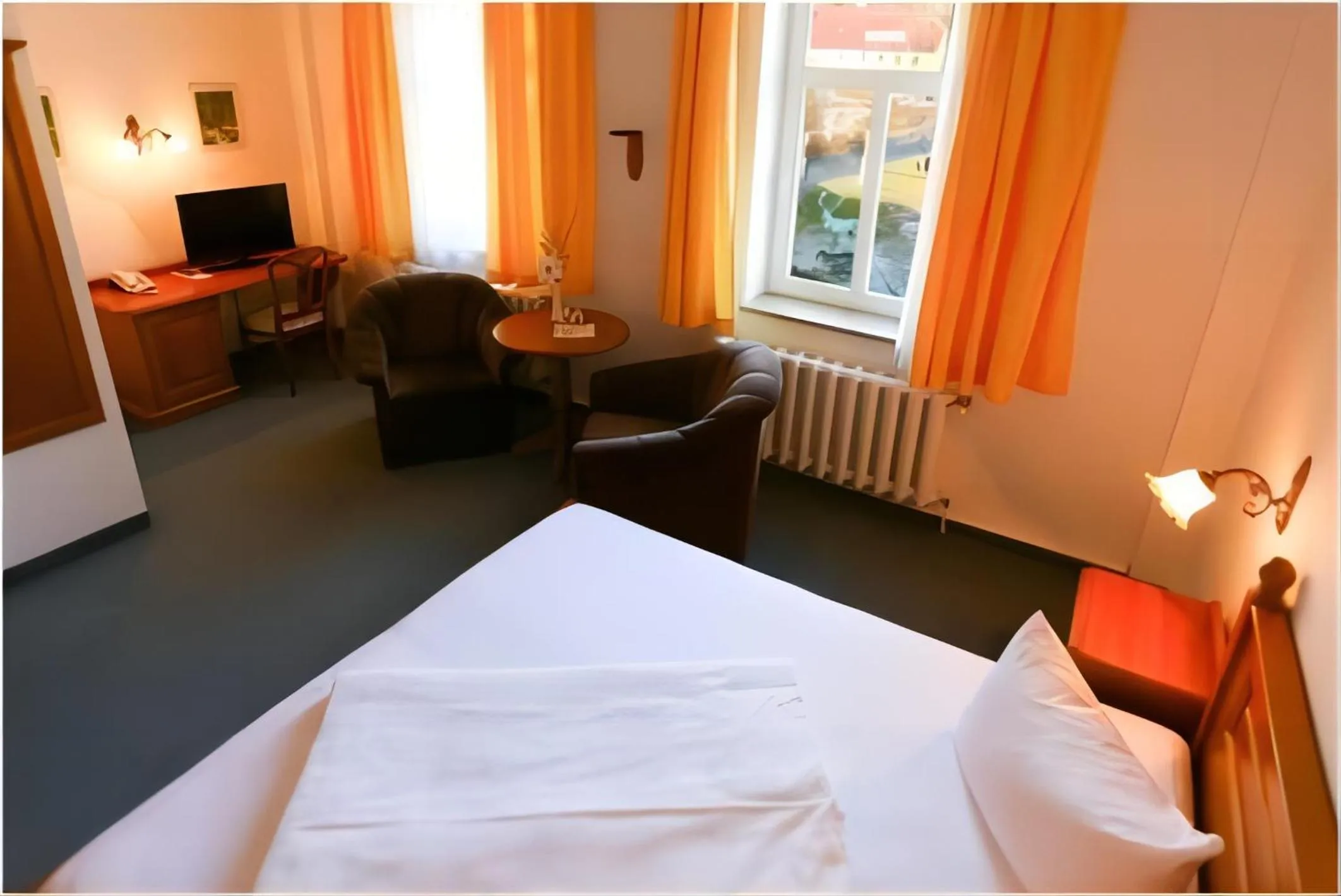 Bedroom, Bed in Parkhotel Forsthaus