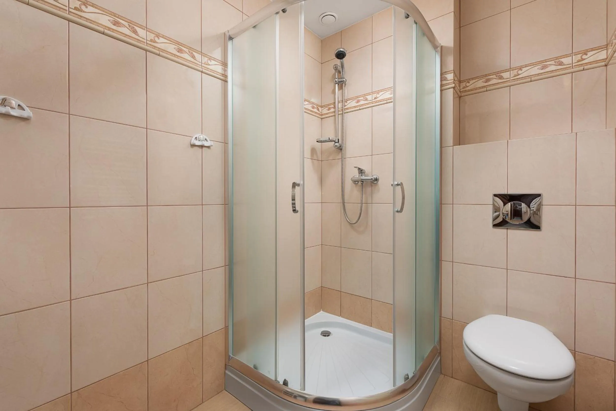 Shower in Willa B&B Maszoperii 15