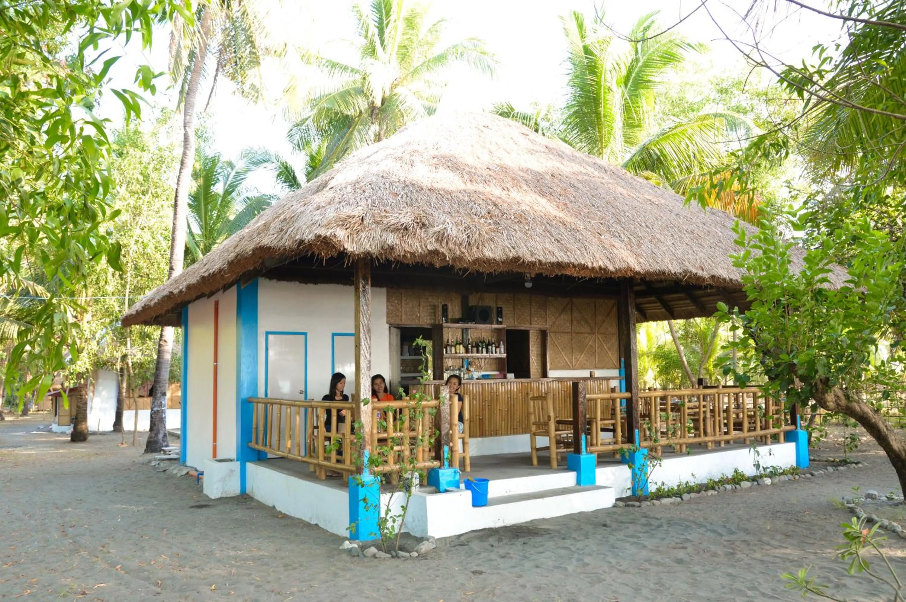 Restaurant/places to eat in Sablayan Paraiso Beach Resort