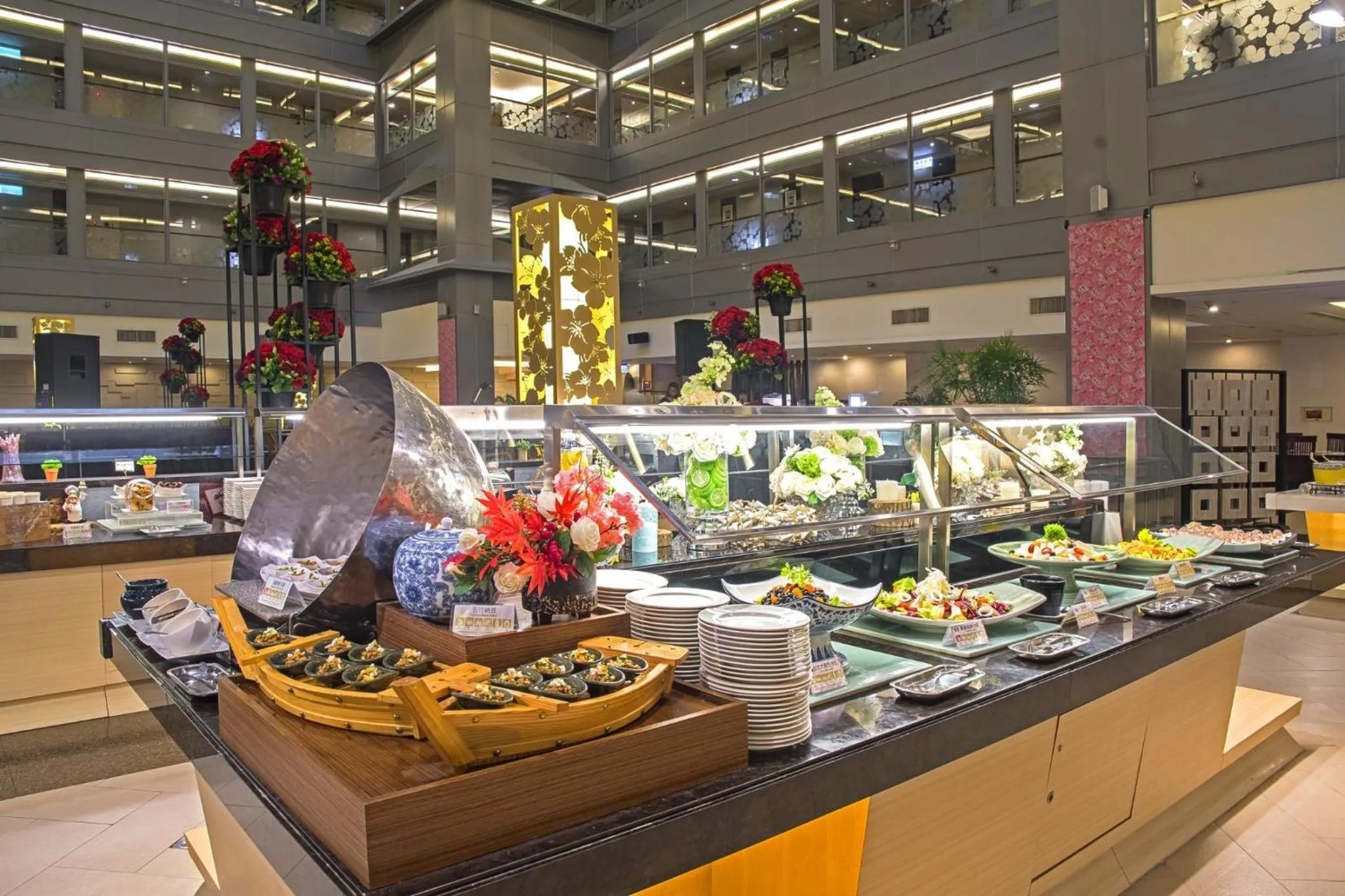 Food in Nice Prince Hotel