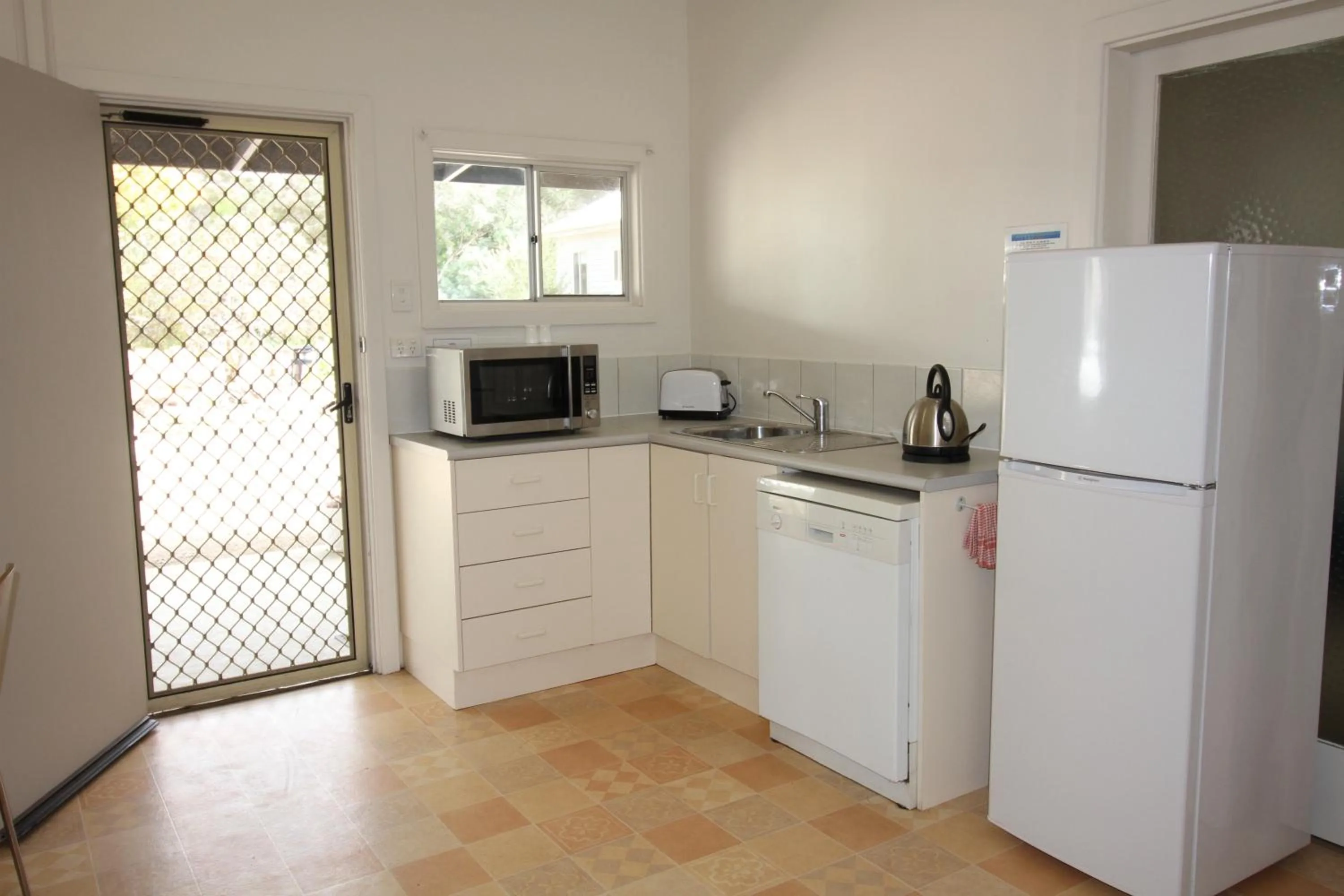 Kitchen or kitchenette in Kangaroo Island Coastal Villas