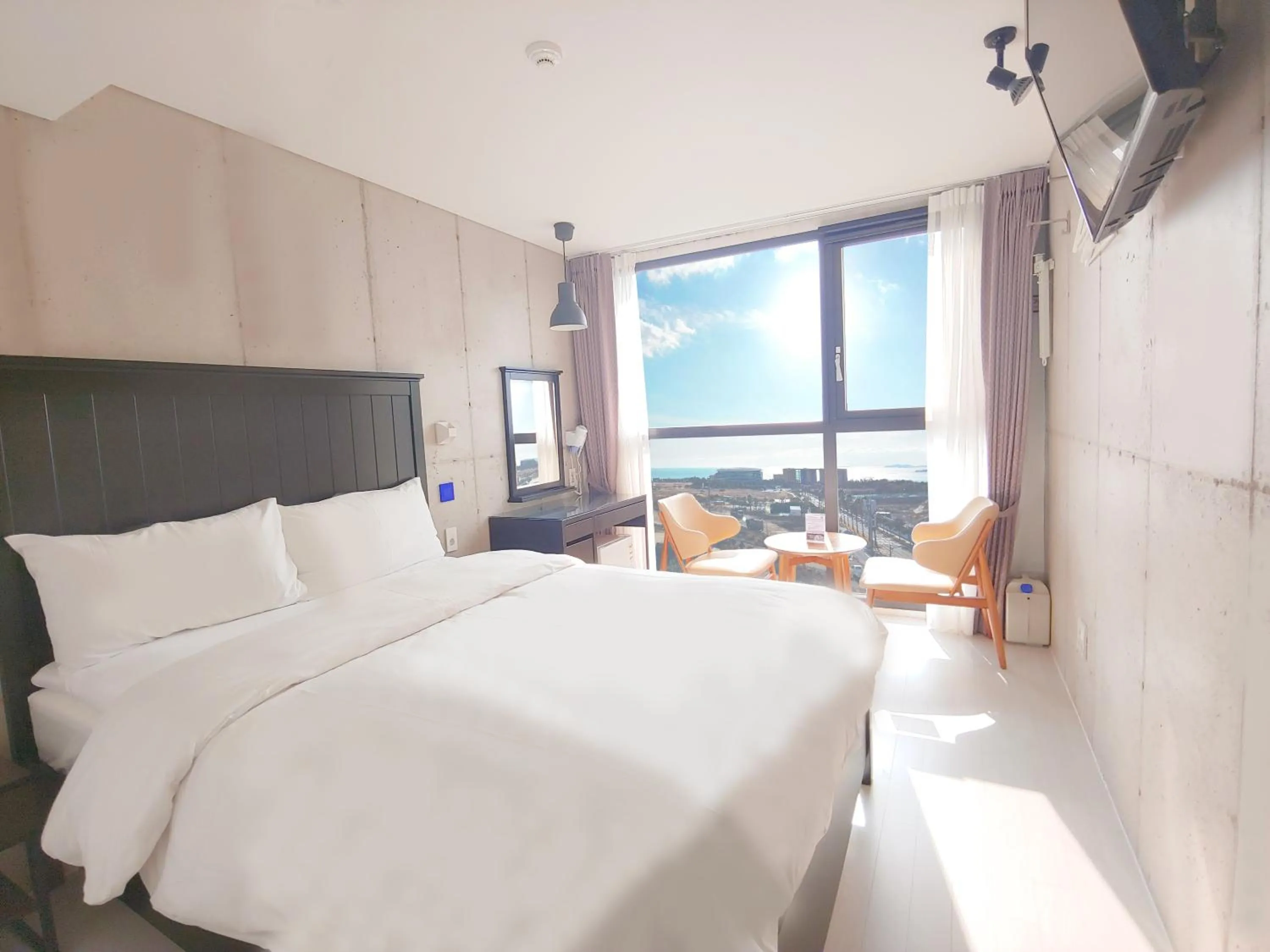 Standard Double Room in Hotel Stay Interview Jeju