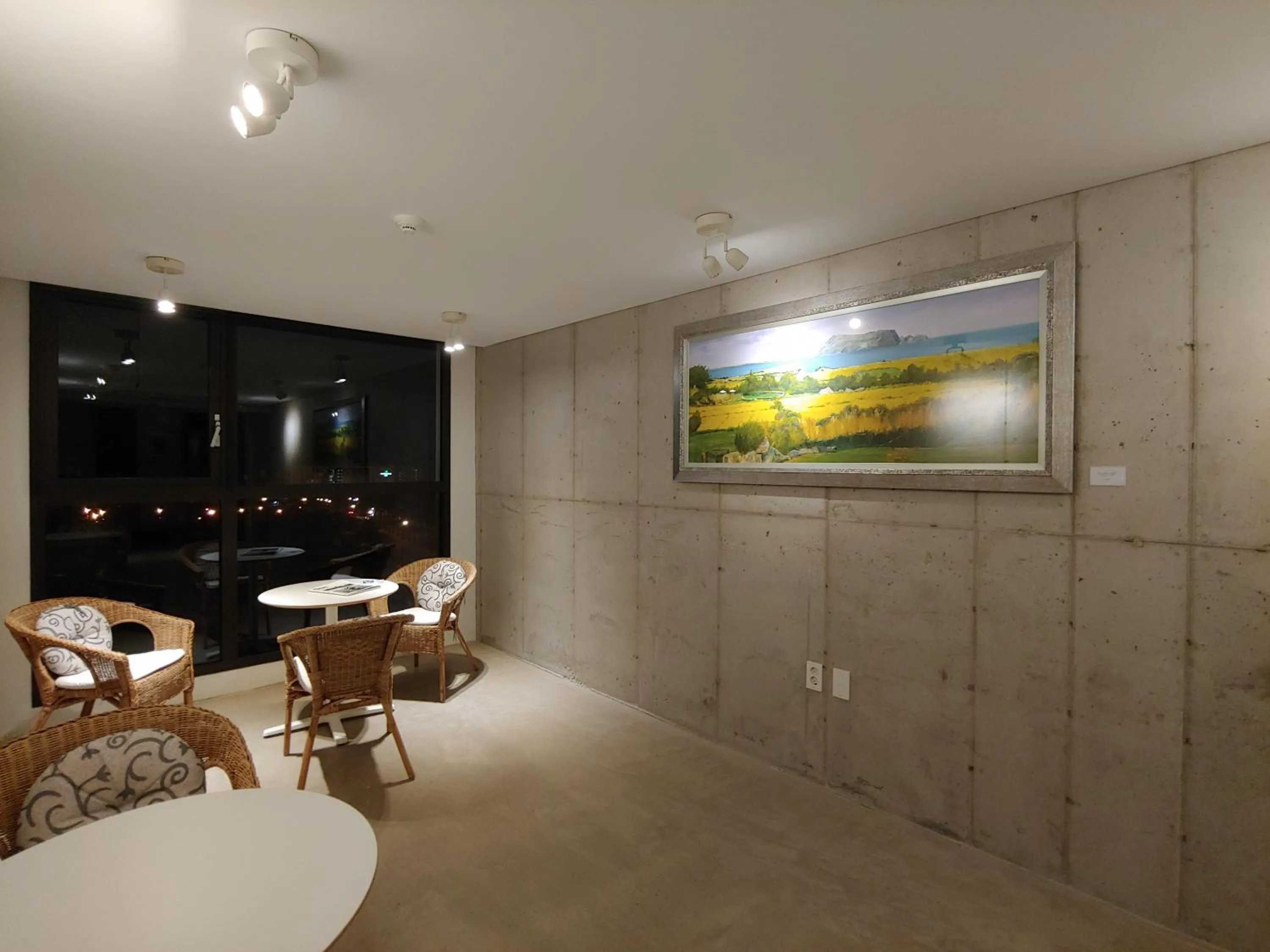 Area and facilities in Hotel Stay Interview Jeju