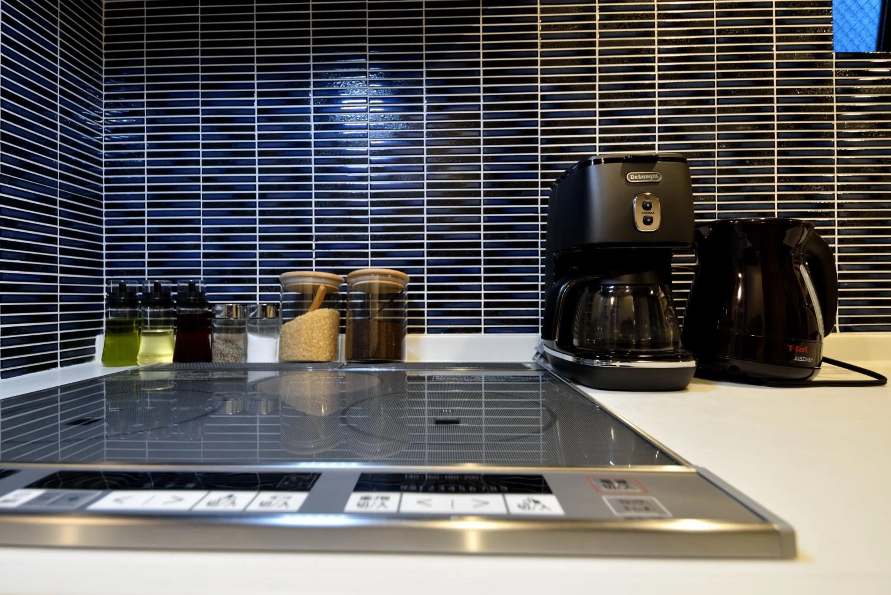 Kitchen or kitchenette in Machiya Kamo River 7