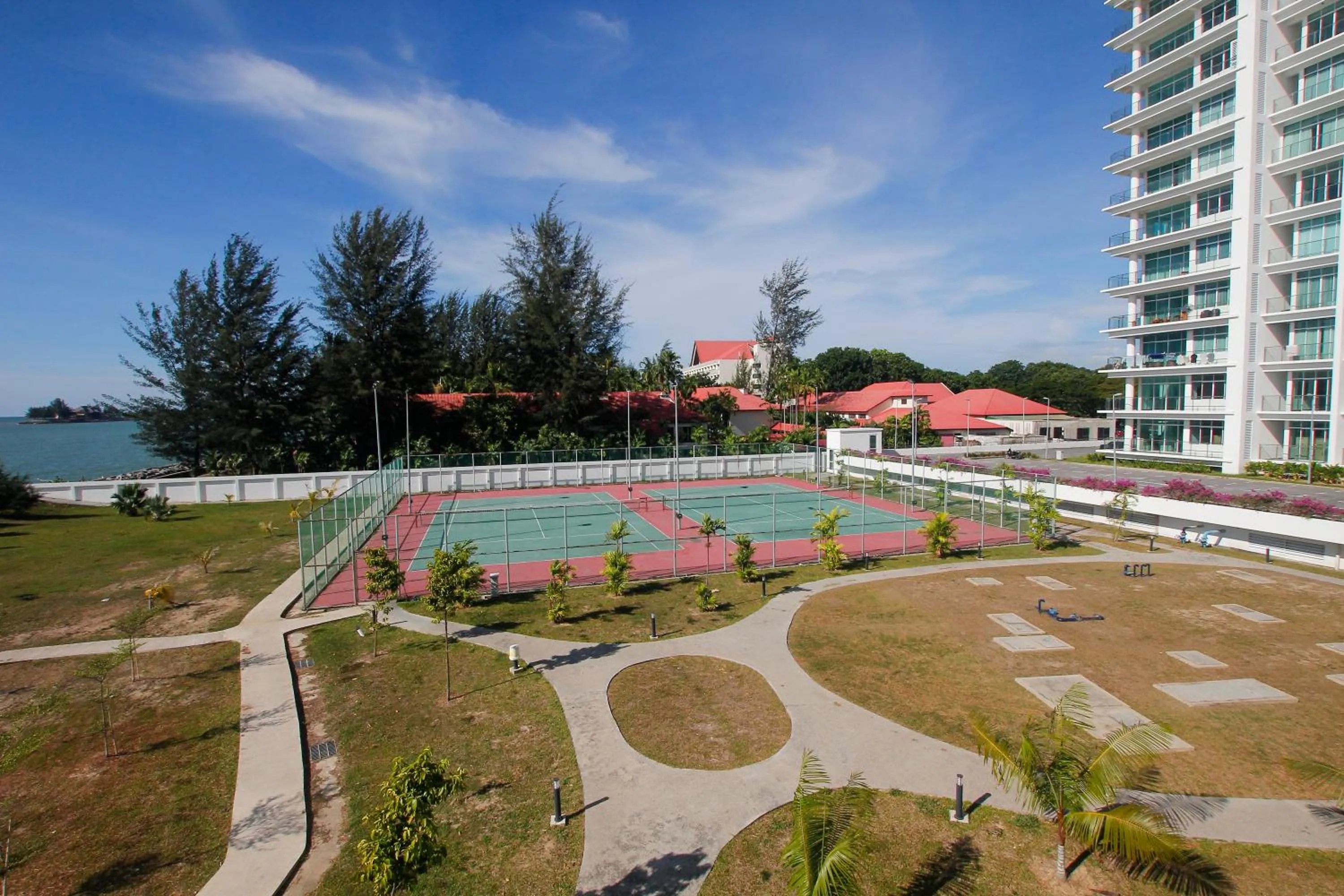 Tennis court in Bay Resort by Imperial Suites Miri , Diamond Tower