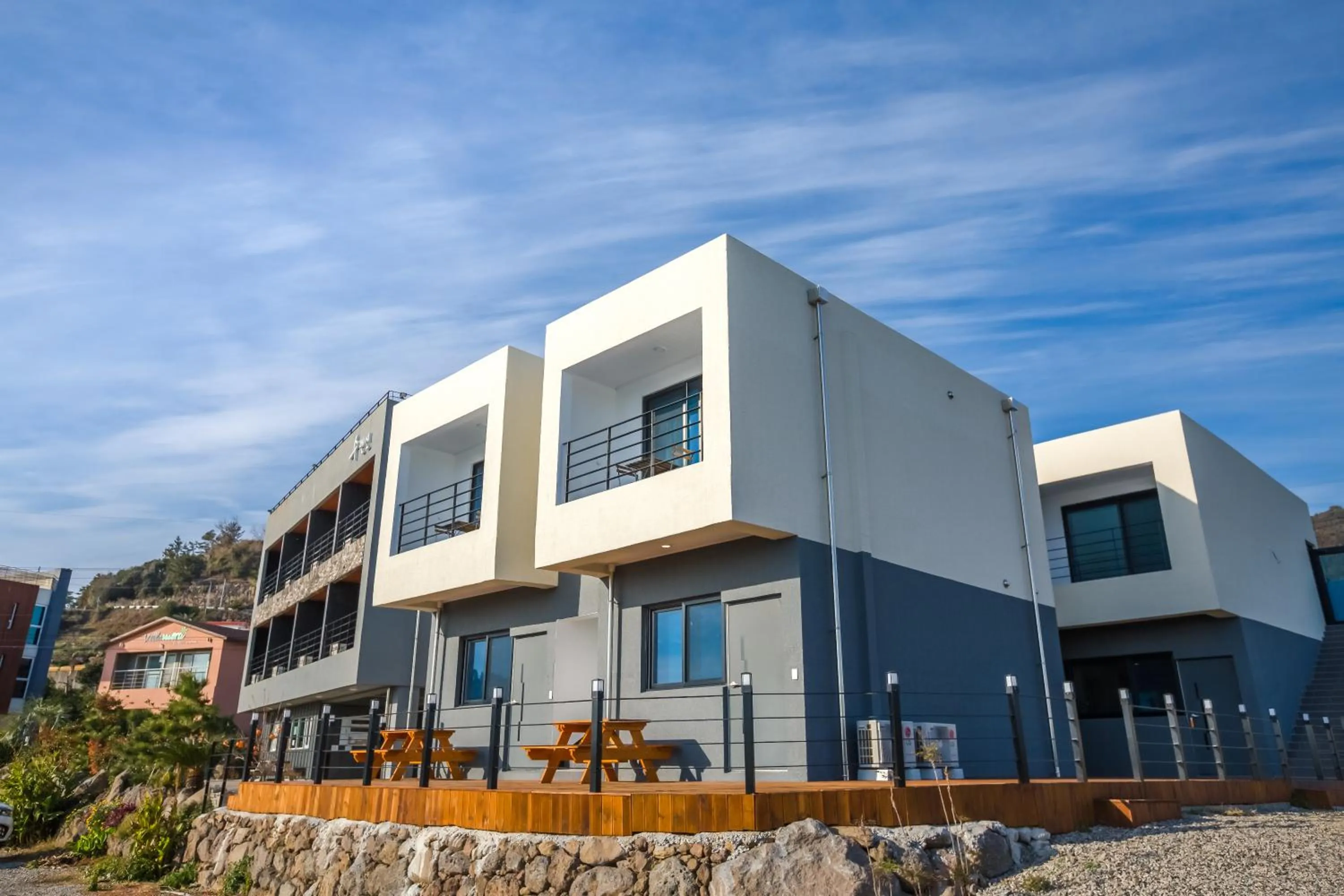 Facade/entrance in Jeju Soo Pension