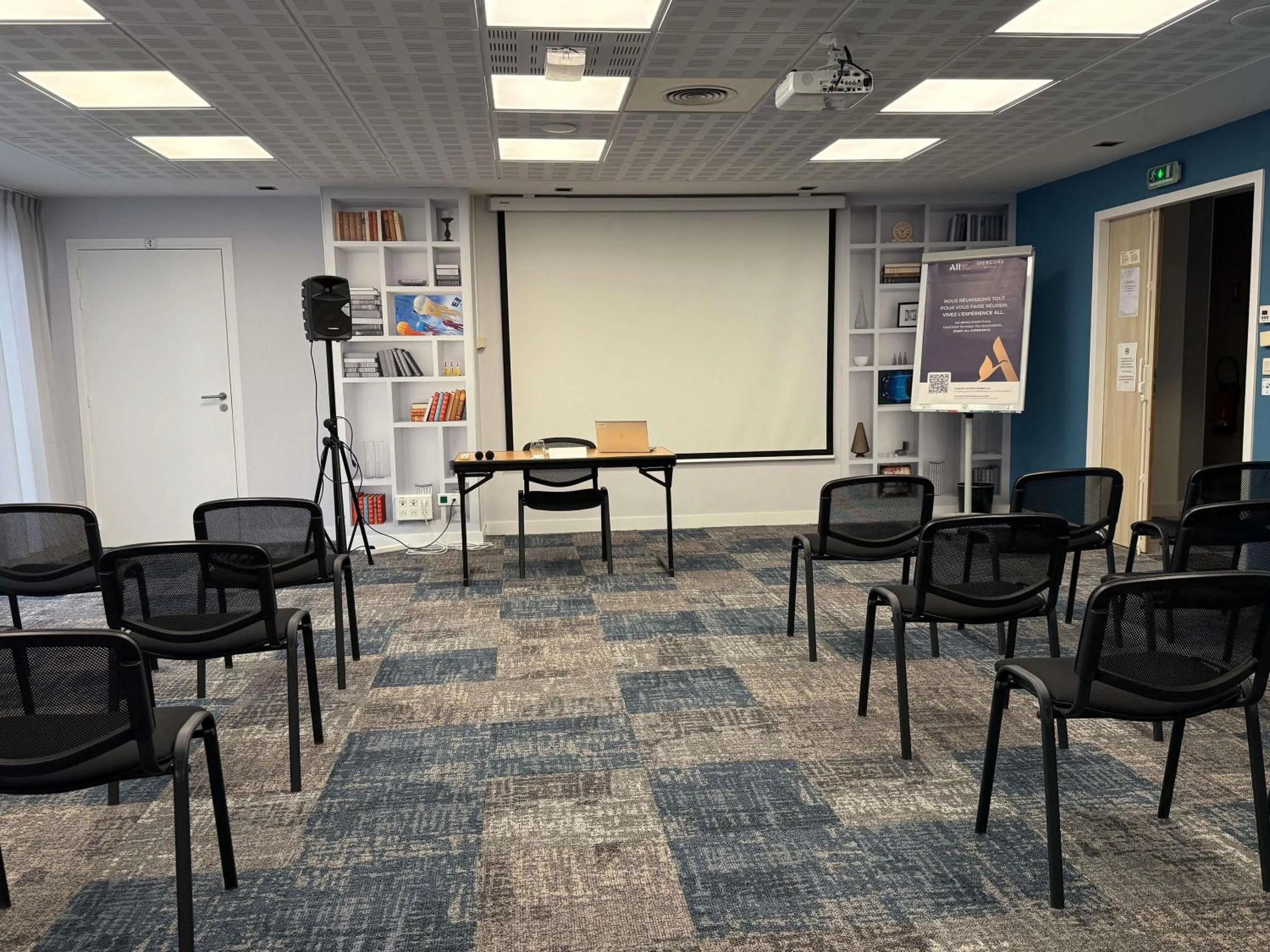 Meeting/conference room in Mercure Dieppe La Présidence