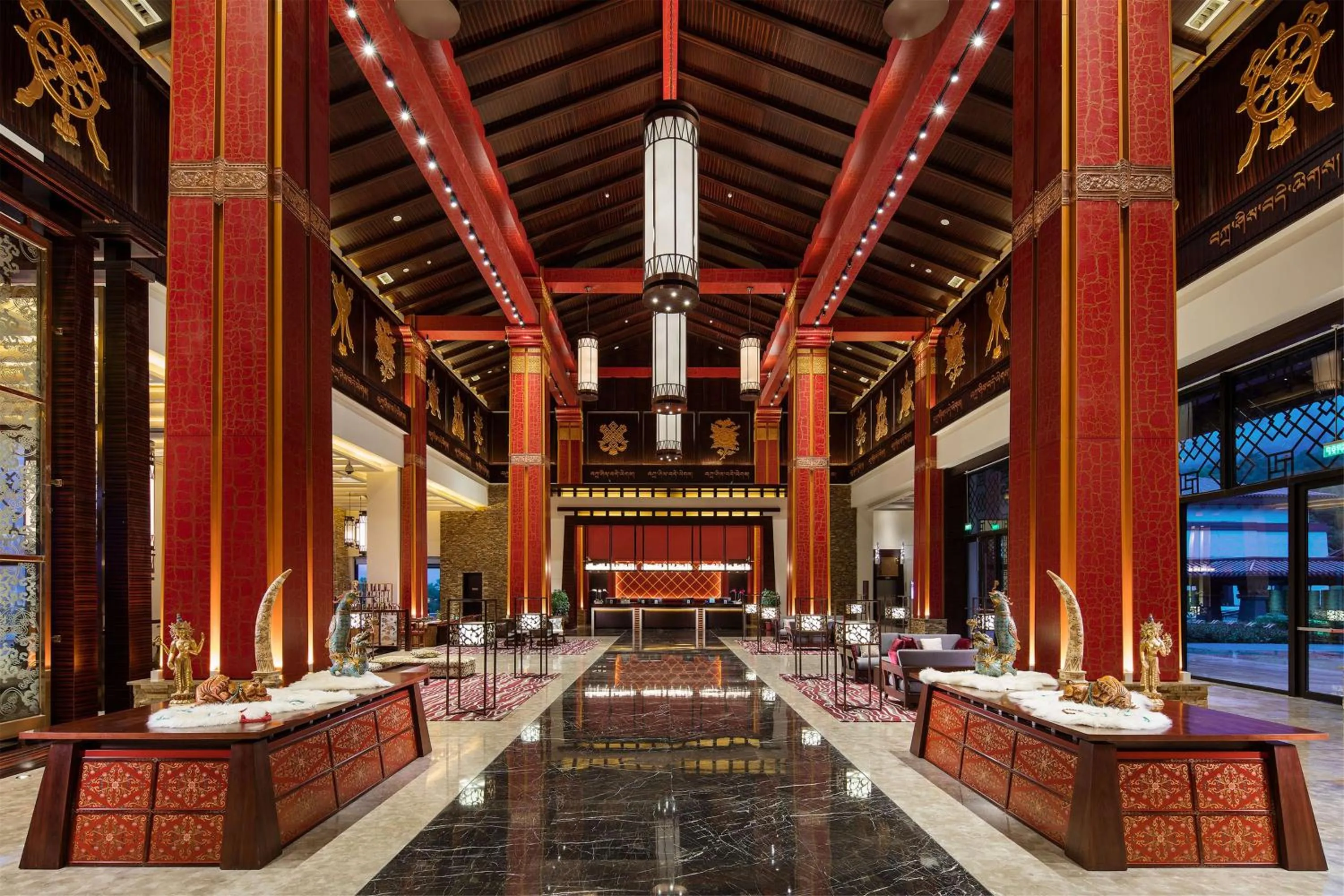 Lobby or reception in Hilton Linzhi Resort