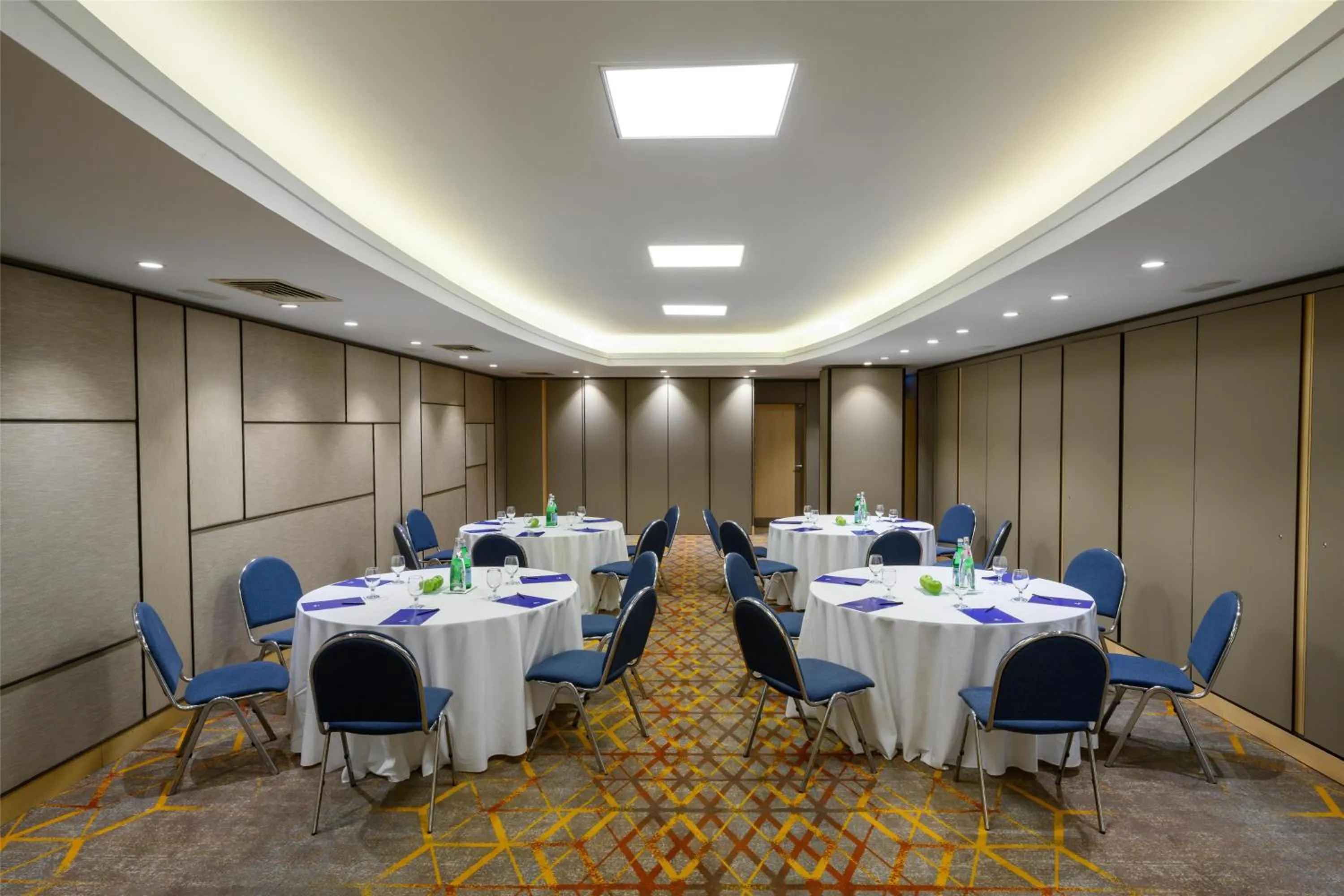 Meeting/conference room in The Vista At Hilton Tel Aviv