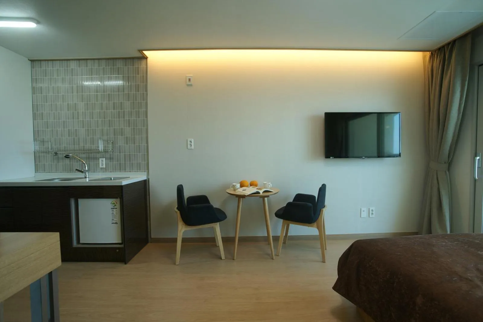 TV and multimedia in Jeju the Ocean Hill Pension