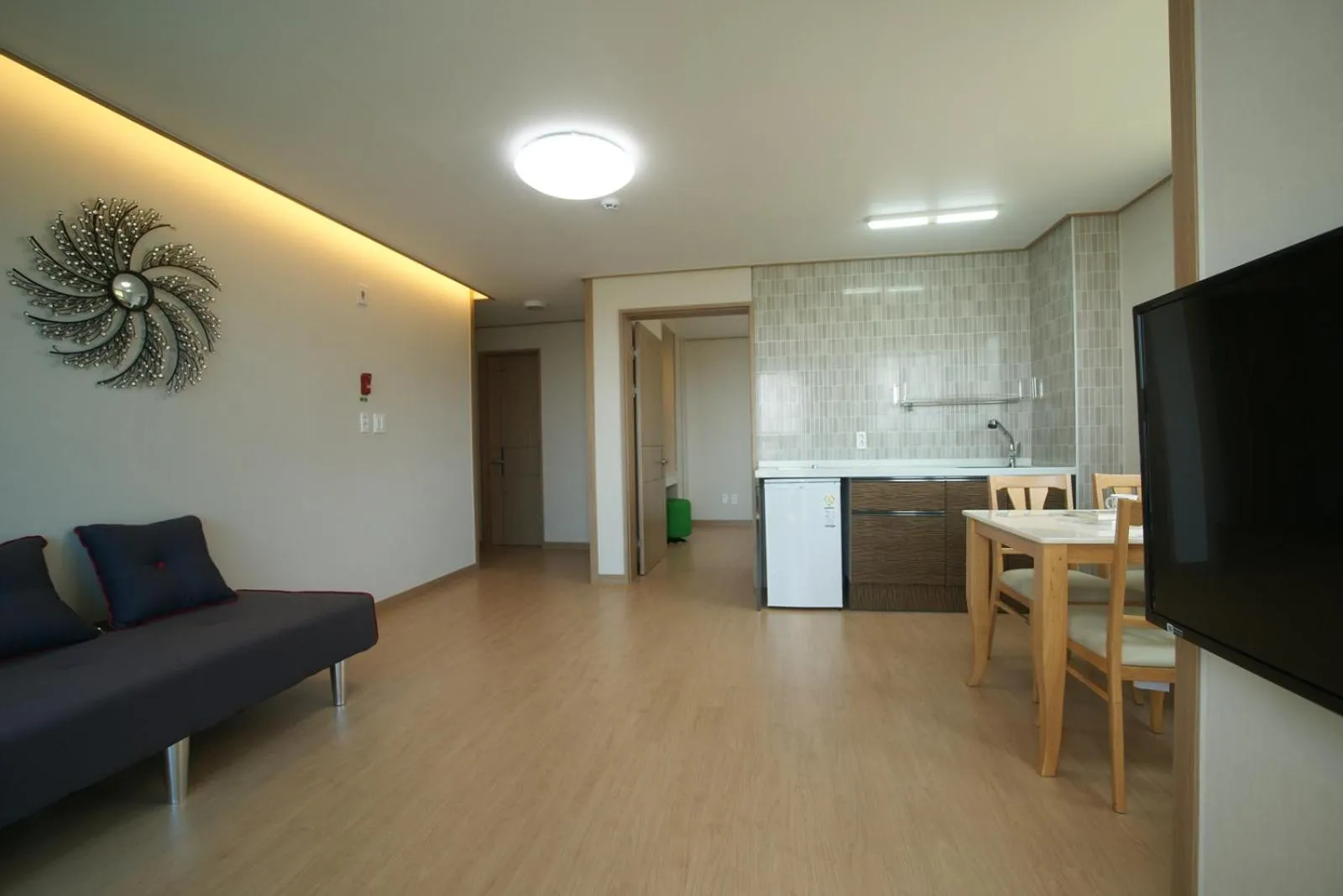 TV and multimedia in Jeju the Ocean Hill Pension