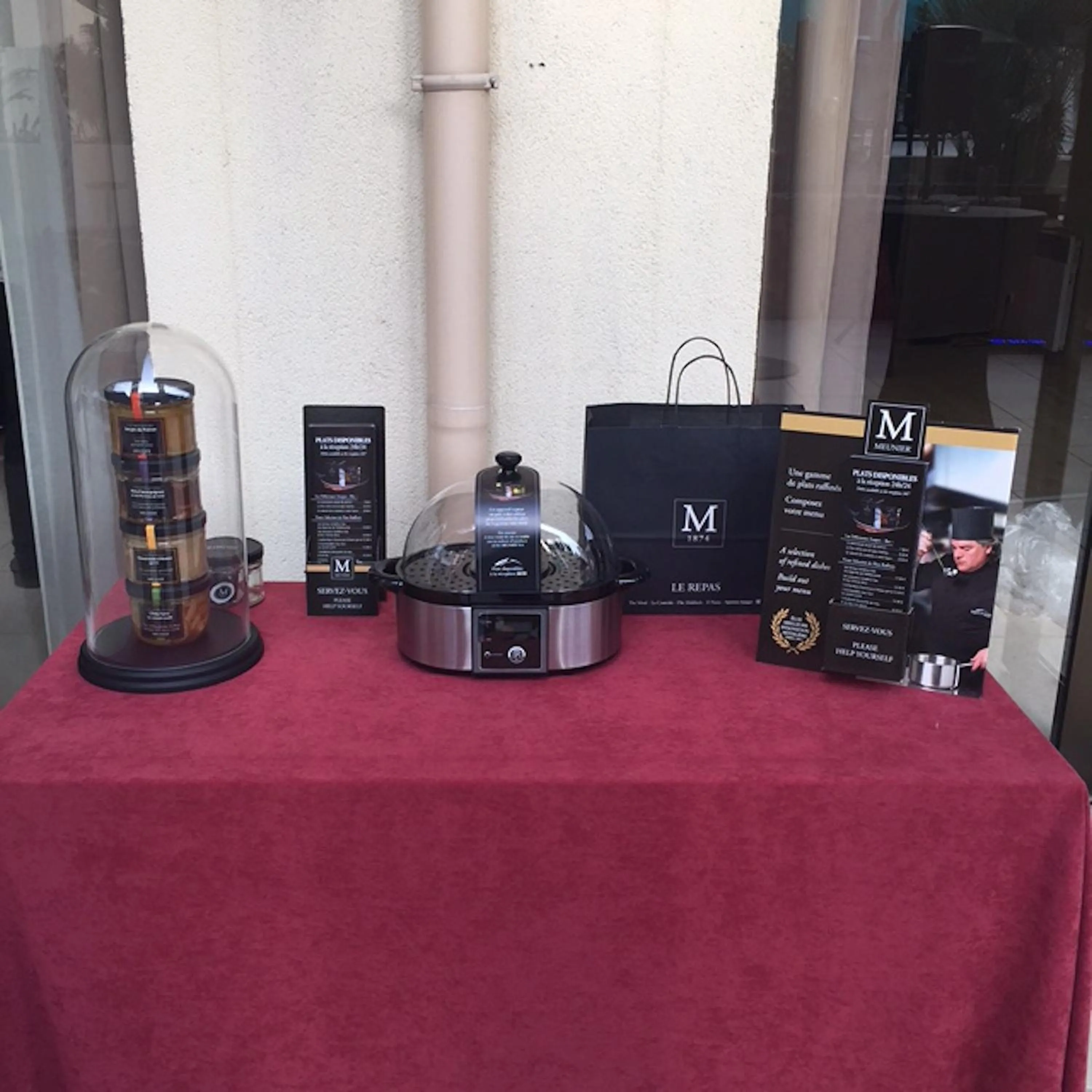 Food close-up in The Originals Access, Hôtel Béziers Est