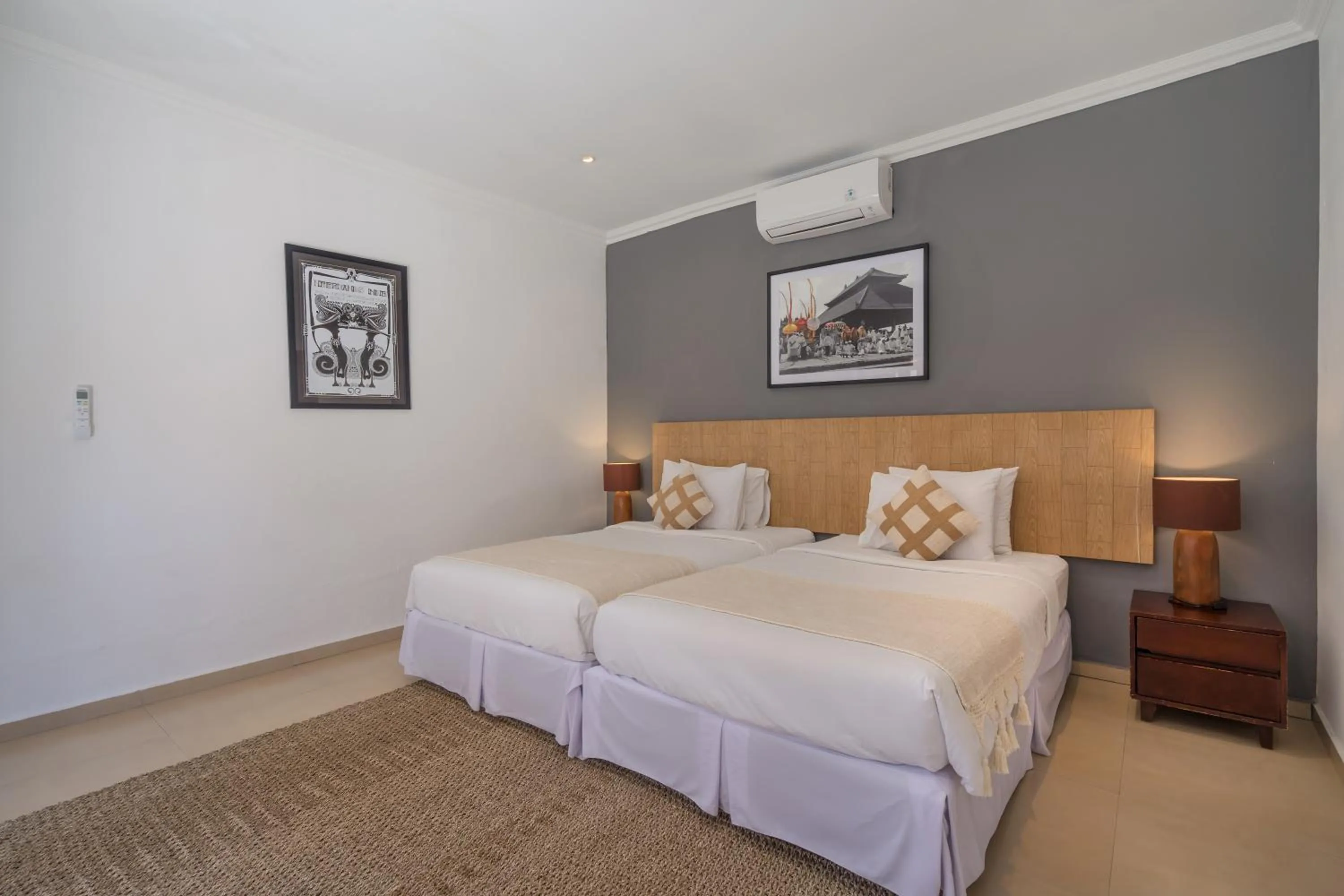 Bedroom, Bed in Jasmina Estate by Villas Direct Bali