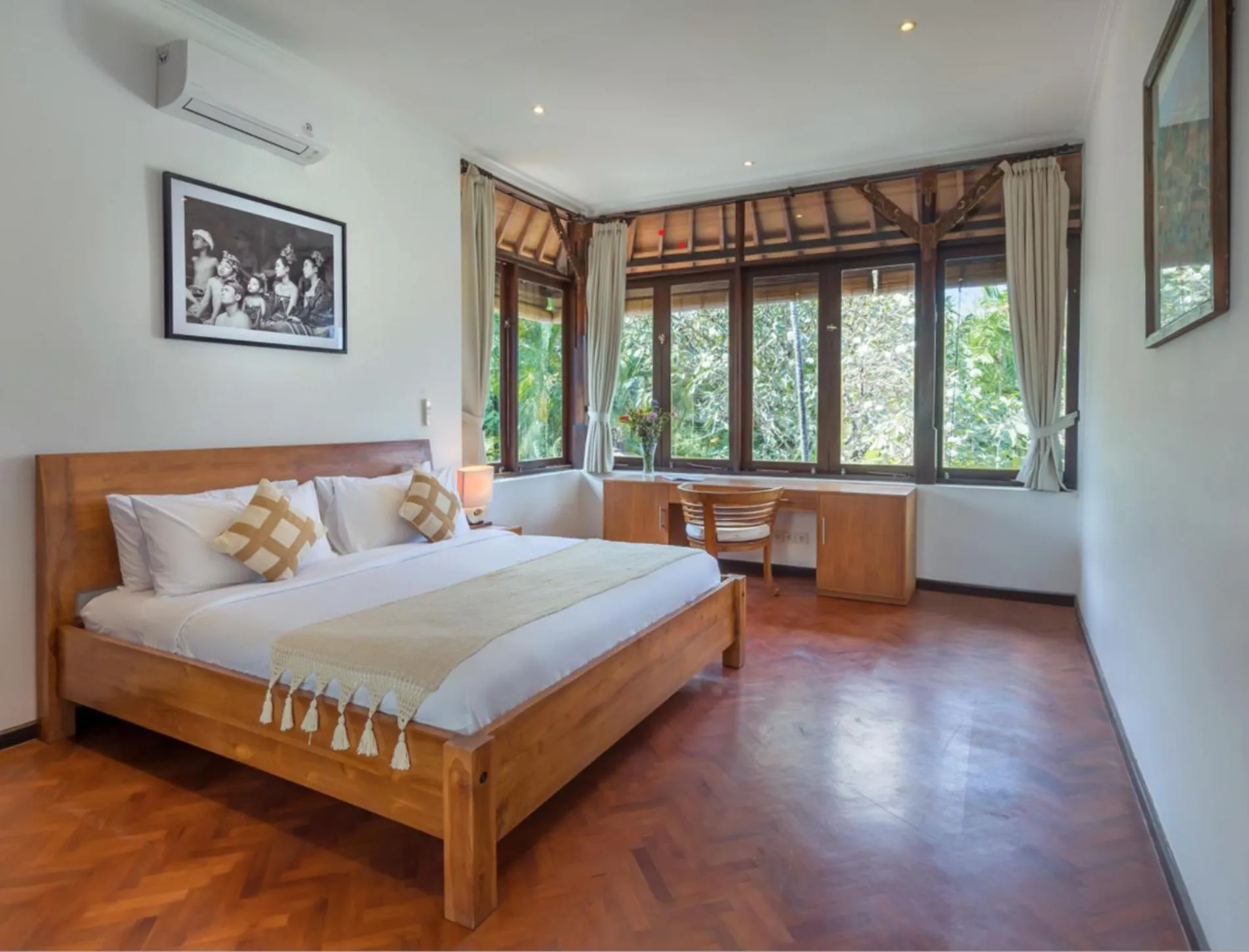 Bedroom, Bed in Jasmina Estate by Villas Direct Bali