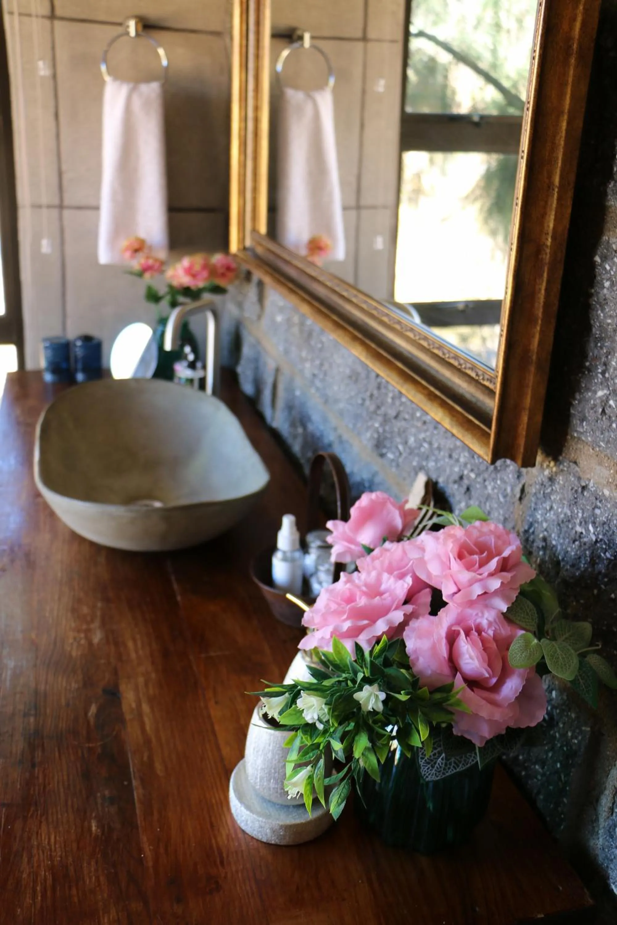 Bathroom in Daisy Country Lodge