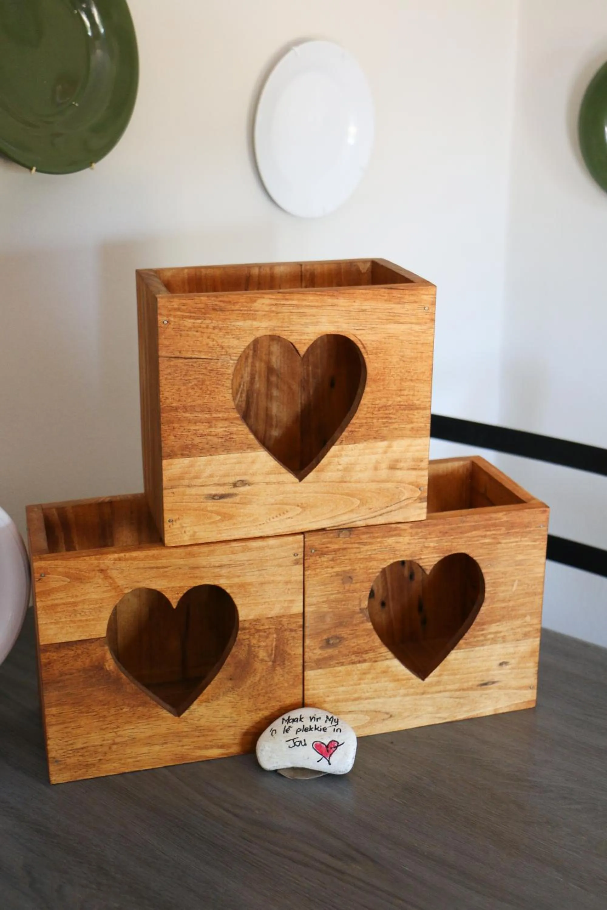 Decorative detail in Daisy Country Lodge