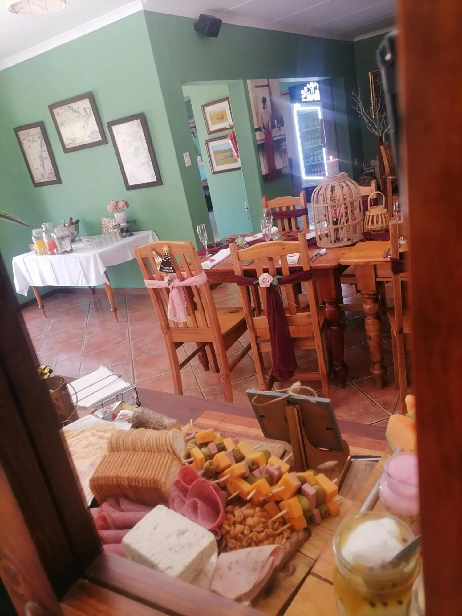 Breakfast in Daisy Country Lodge