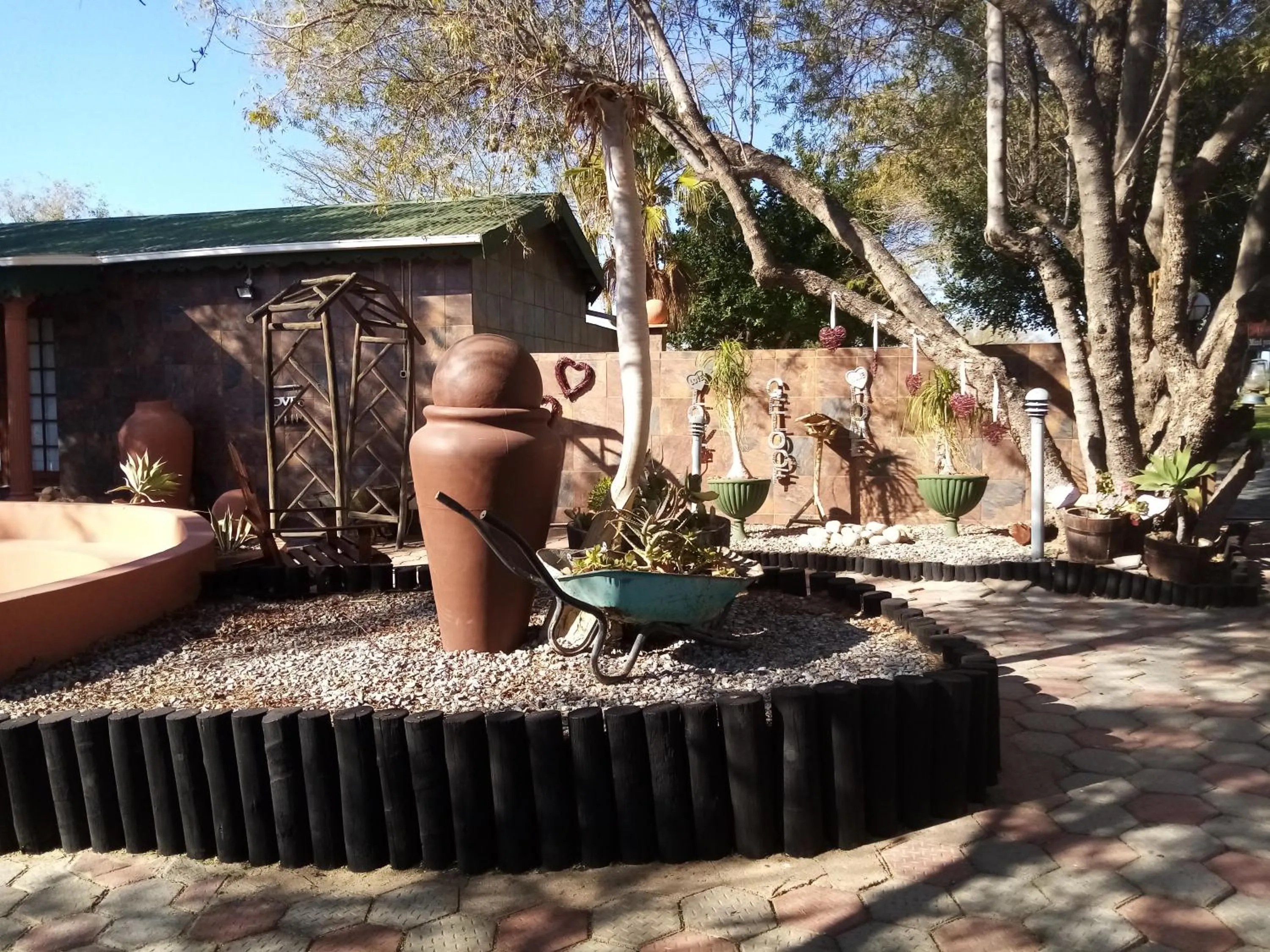 Garden in Daisy Country Lodge