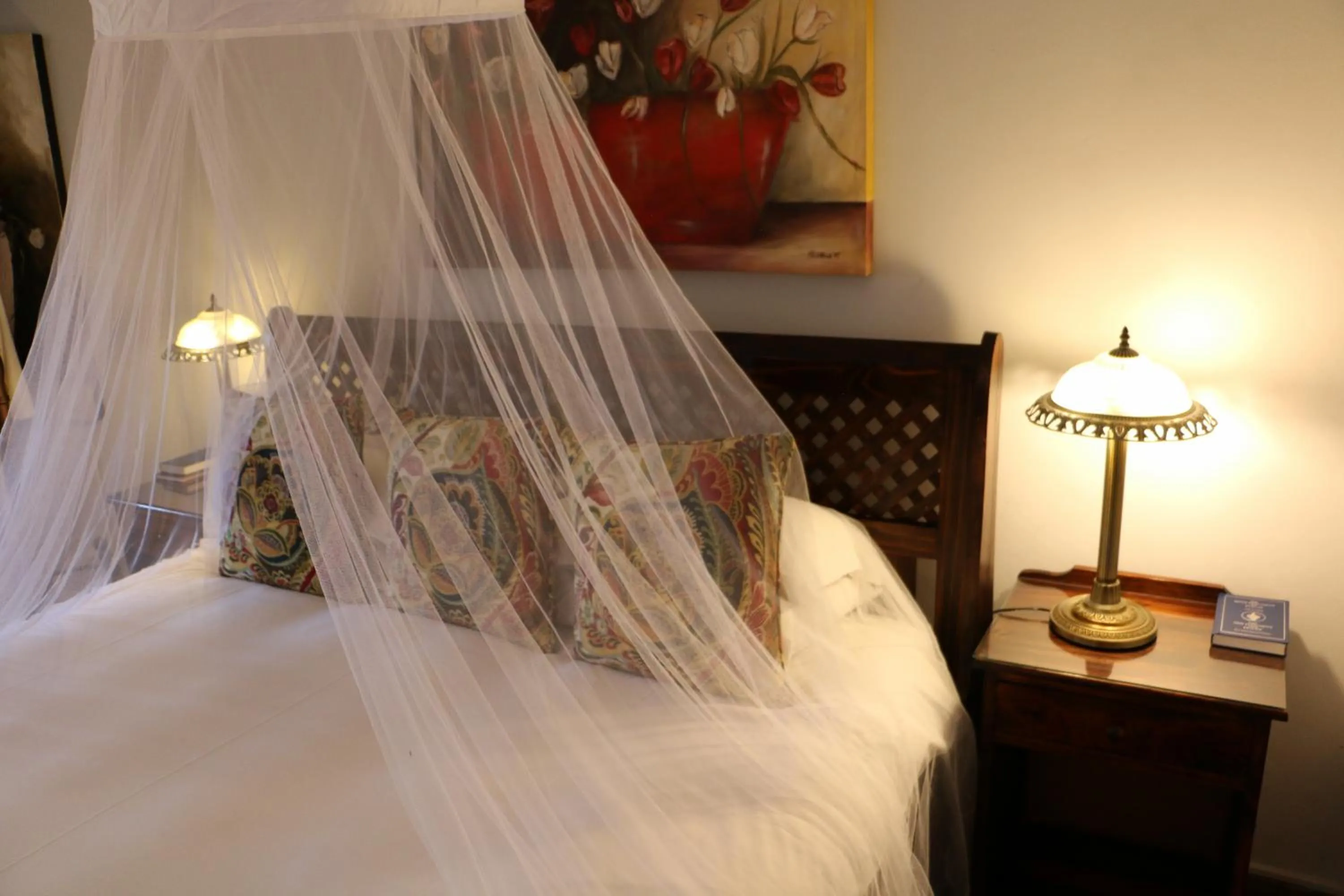 Bedroom, Bed in Daisy Country Lodge