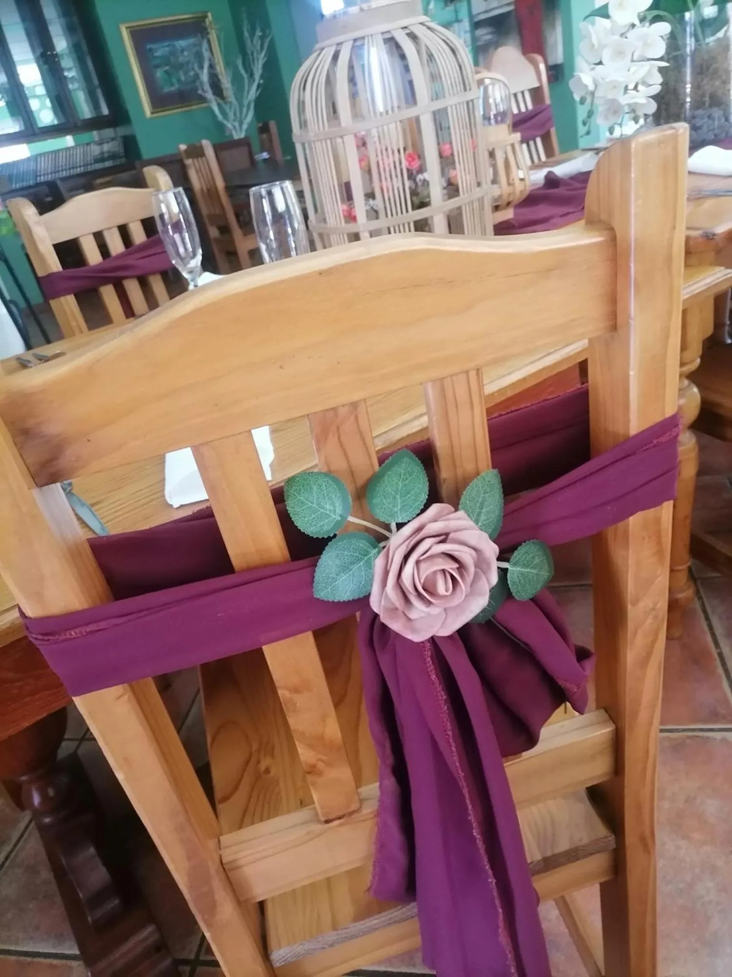 Decorative detail in Daisy Country Lodge