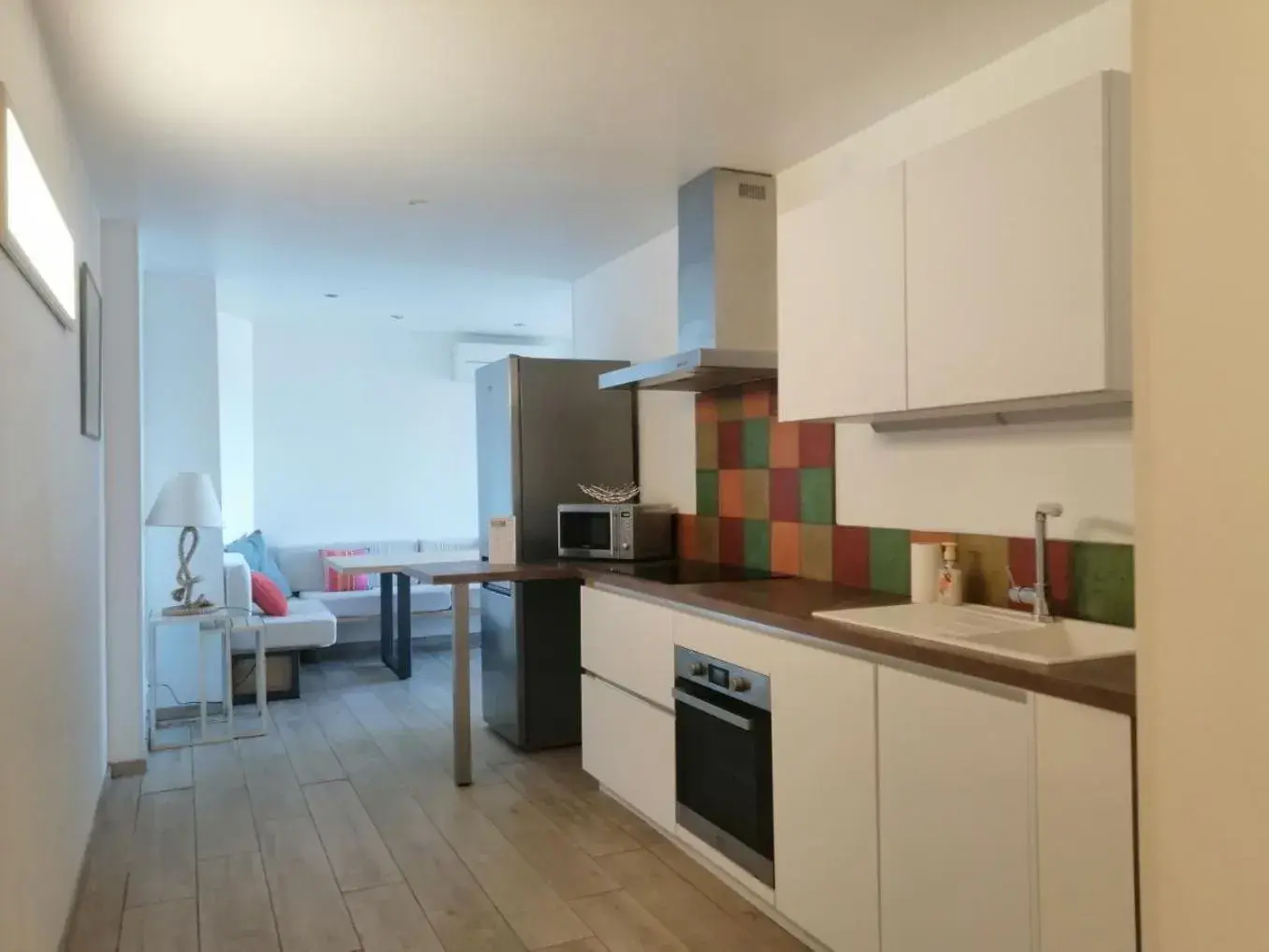 One-Bedroom Loft Apartment with Balcony - 55 in Double Bed in Hotel Le Bon Port One-Bedroom Loft Apartment with Balcony - 55 in Double Bed in Hotel Le Bon Port