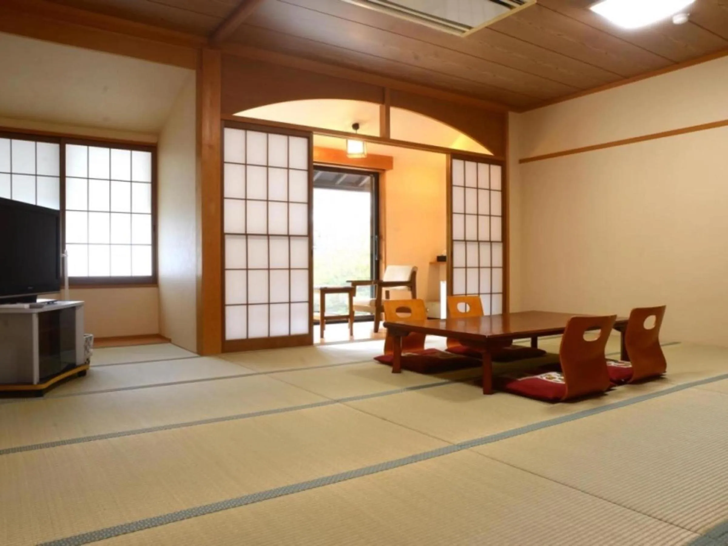 Photo of the whole room in Hiyoshi Forest Resort Yamanoie