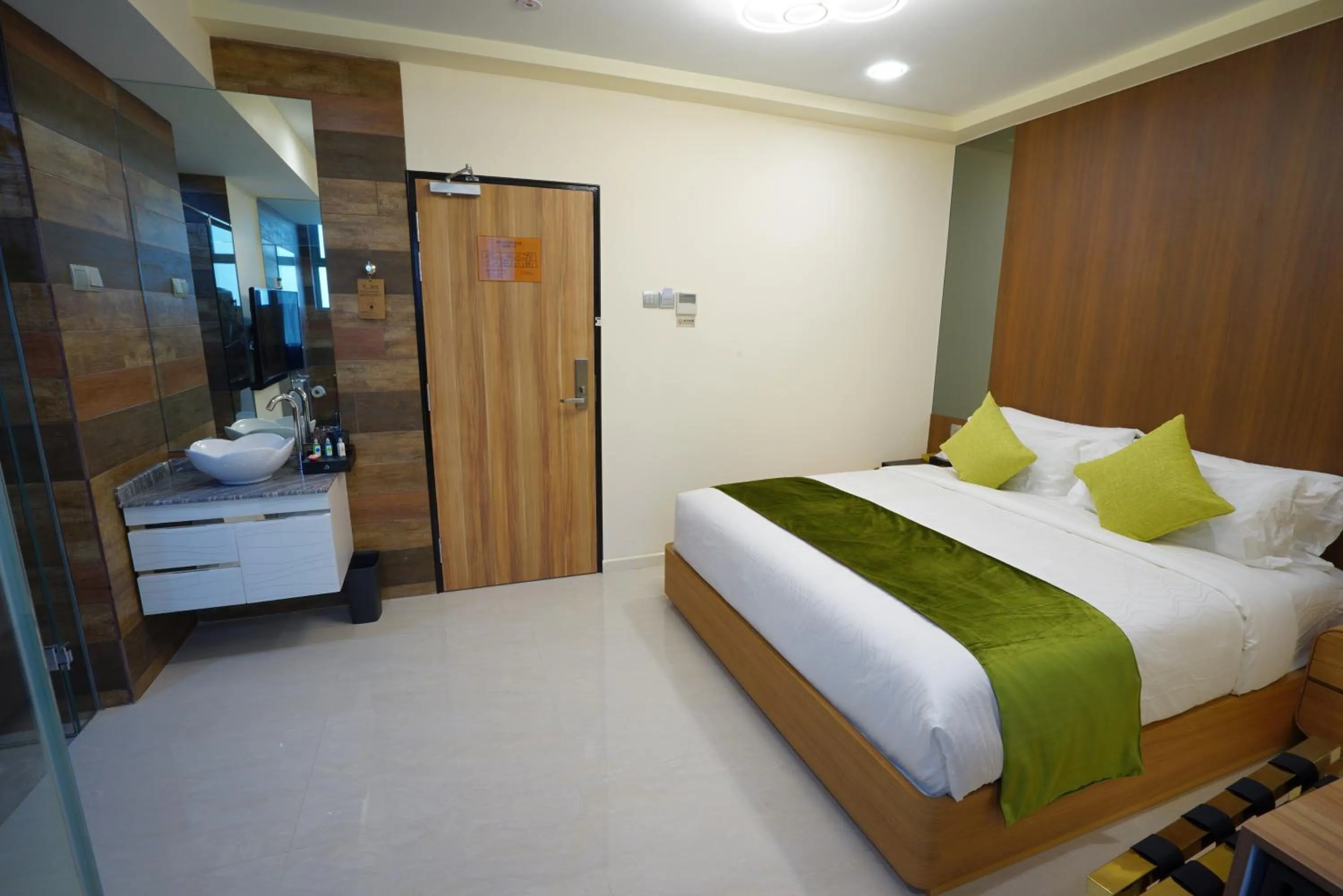 Bed in five6 Hotel Splendour