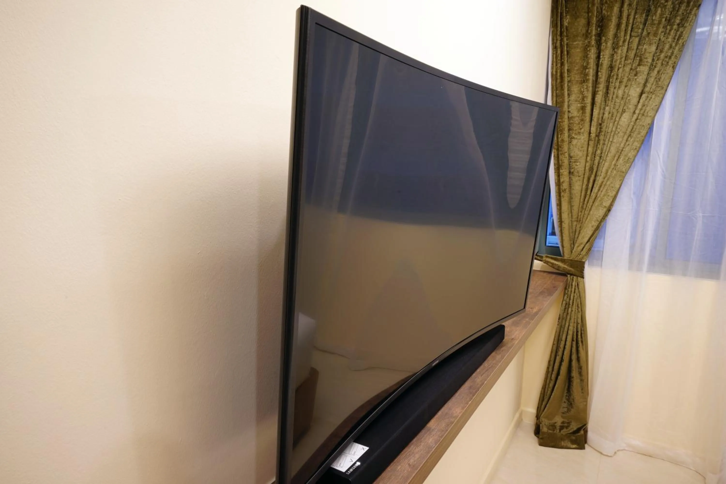 TV and multimedia in five6 Hotel Splendour