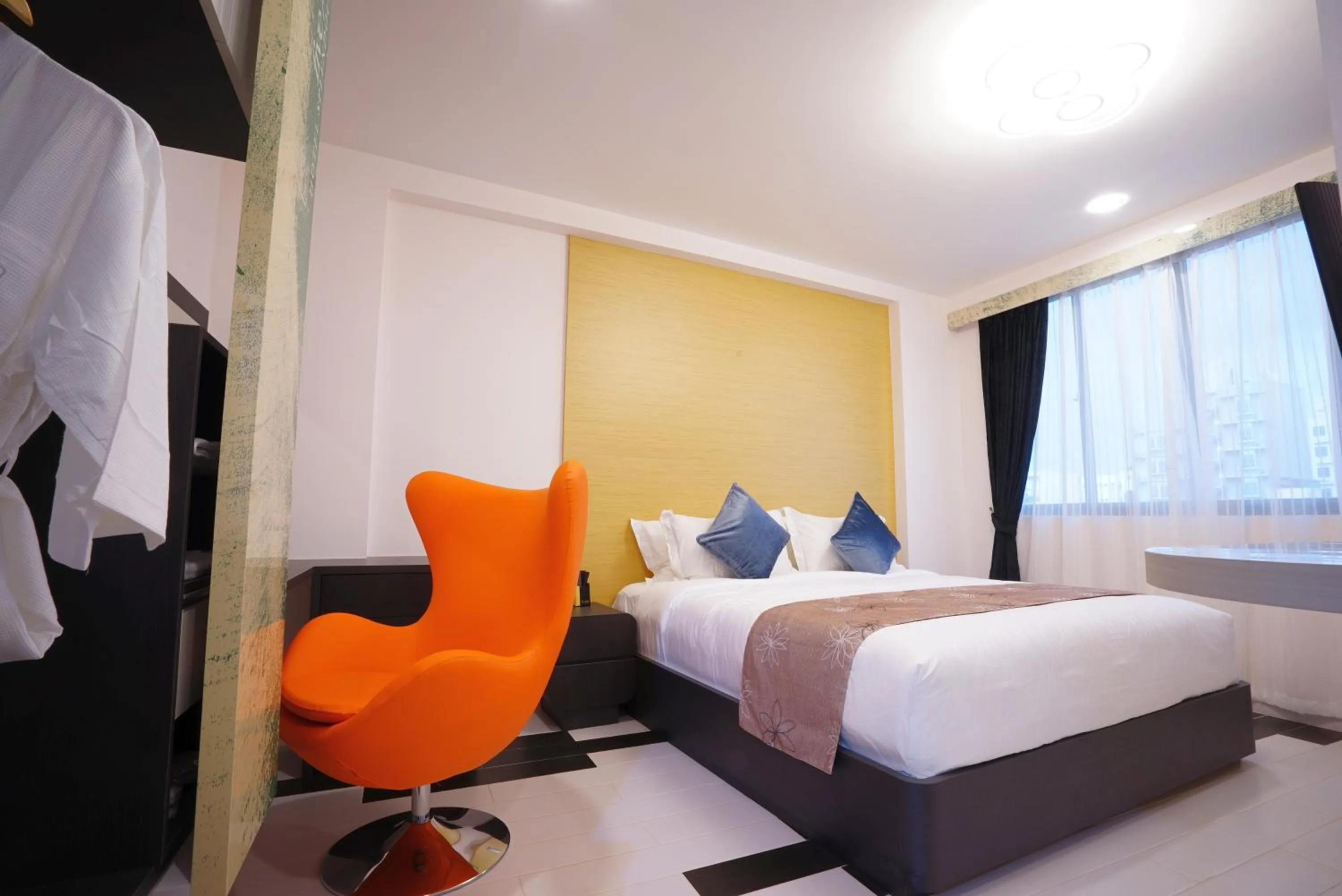 Bed in five6 Hotel Splendour