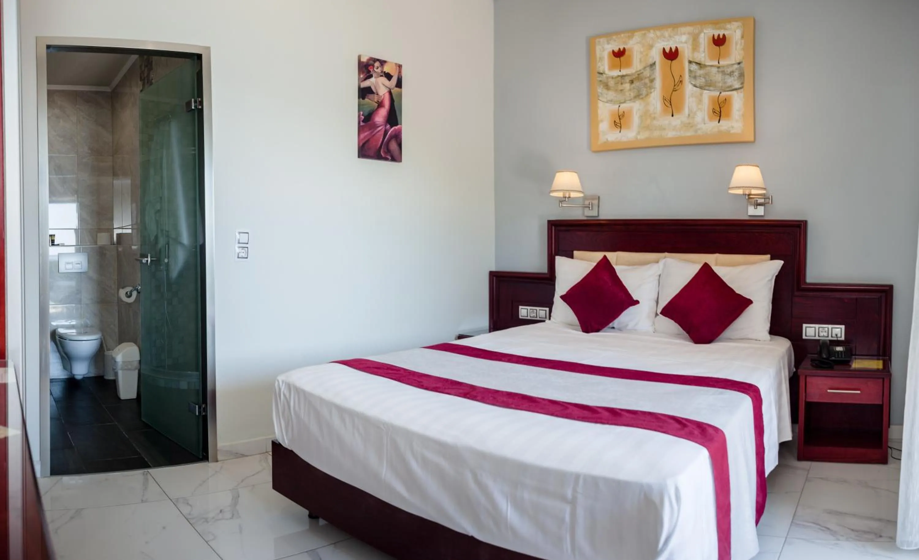 Photo of the whole room in Hotel Villa Nisteri