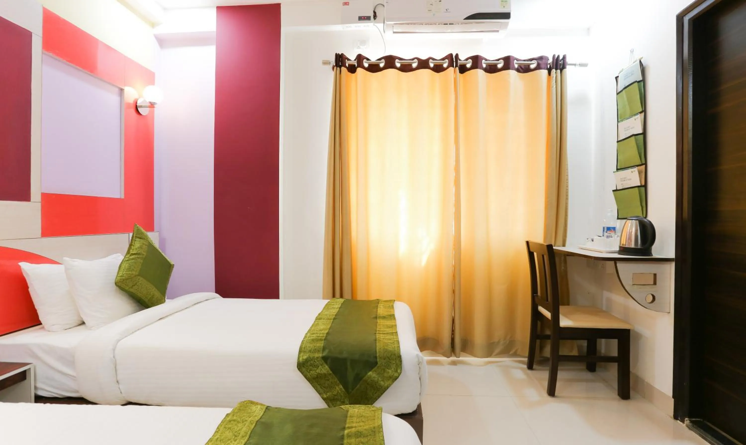 Bedroom, Bed in Itsy Hotels Worldtree Bellandur