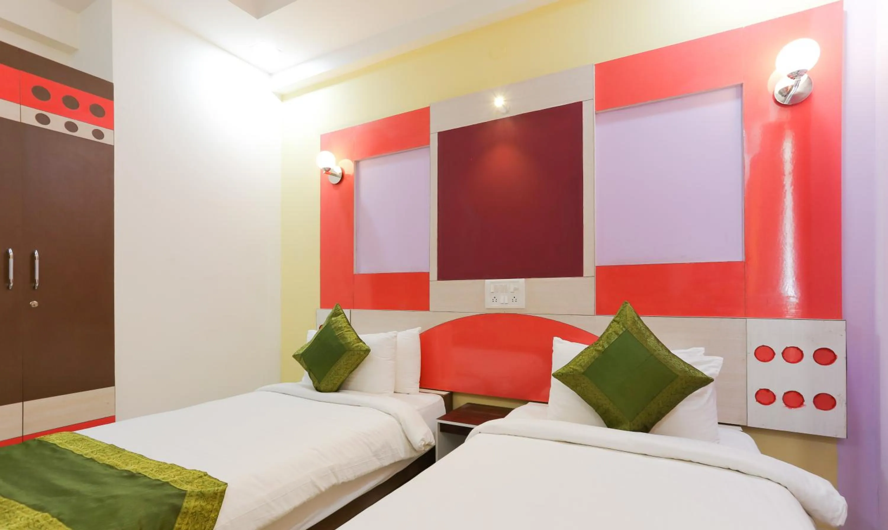 Bedroom, Bed in Itsy Hotels Worldtree Bellandur