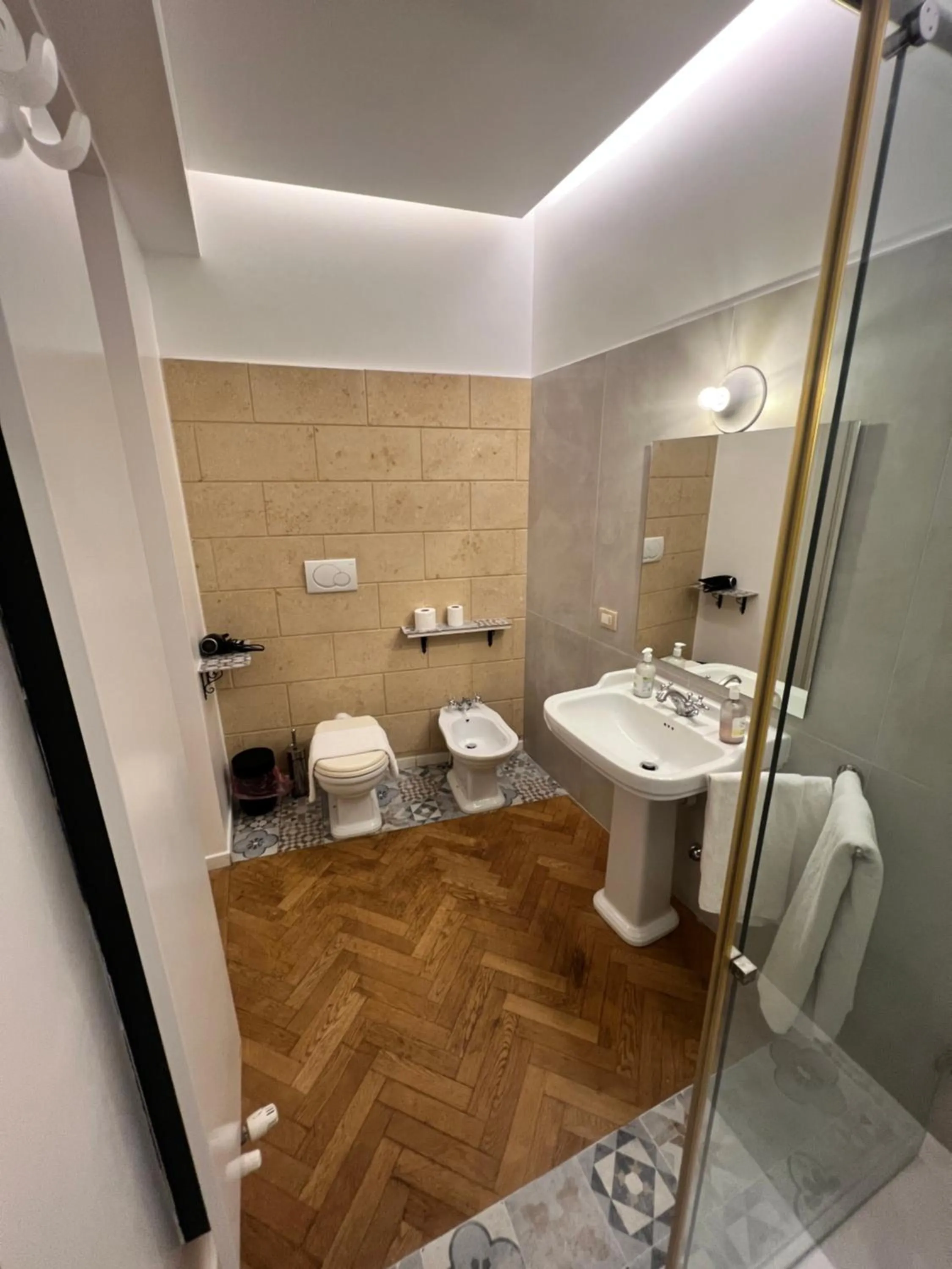 Bathroom in Room Verona Ai Duchi