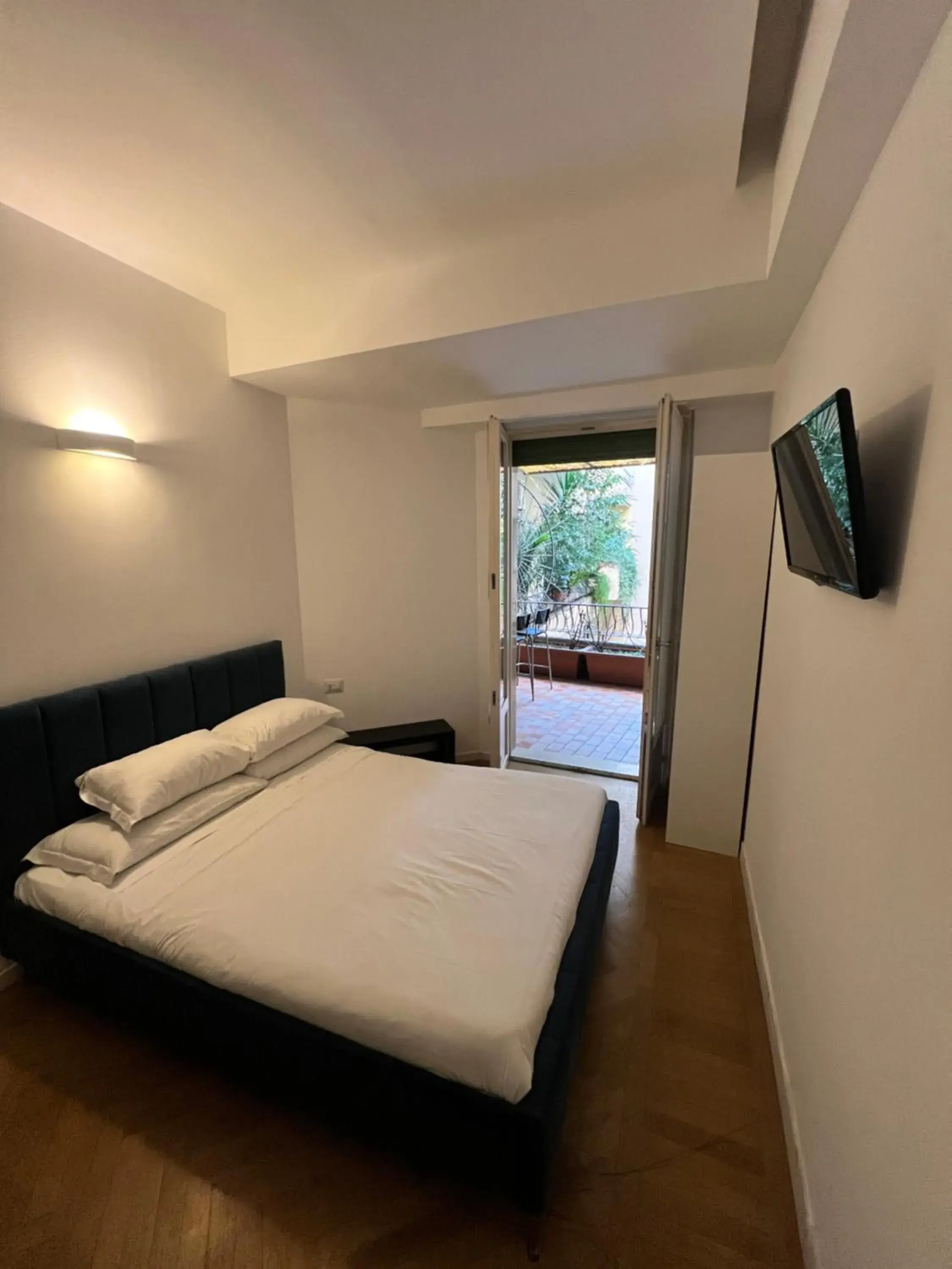 Double Room with Private External Bathroom in Room Verona Ai Duchi Double Room with Private External Bathroom in Room Verona Ai Duchi