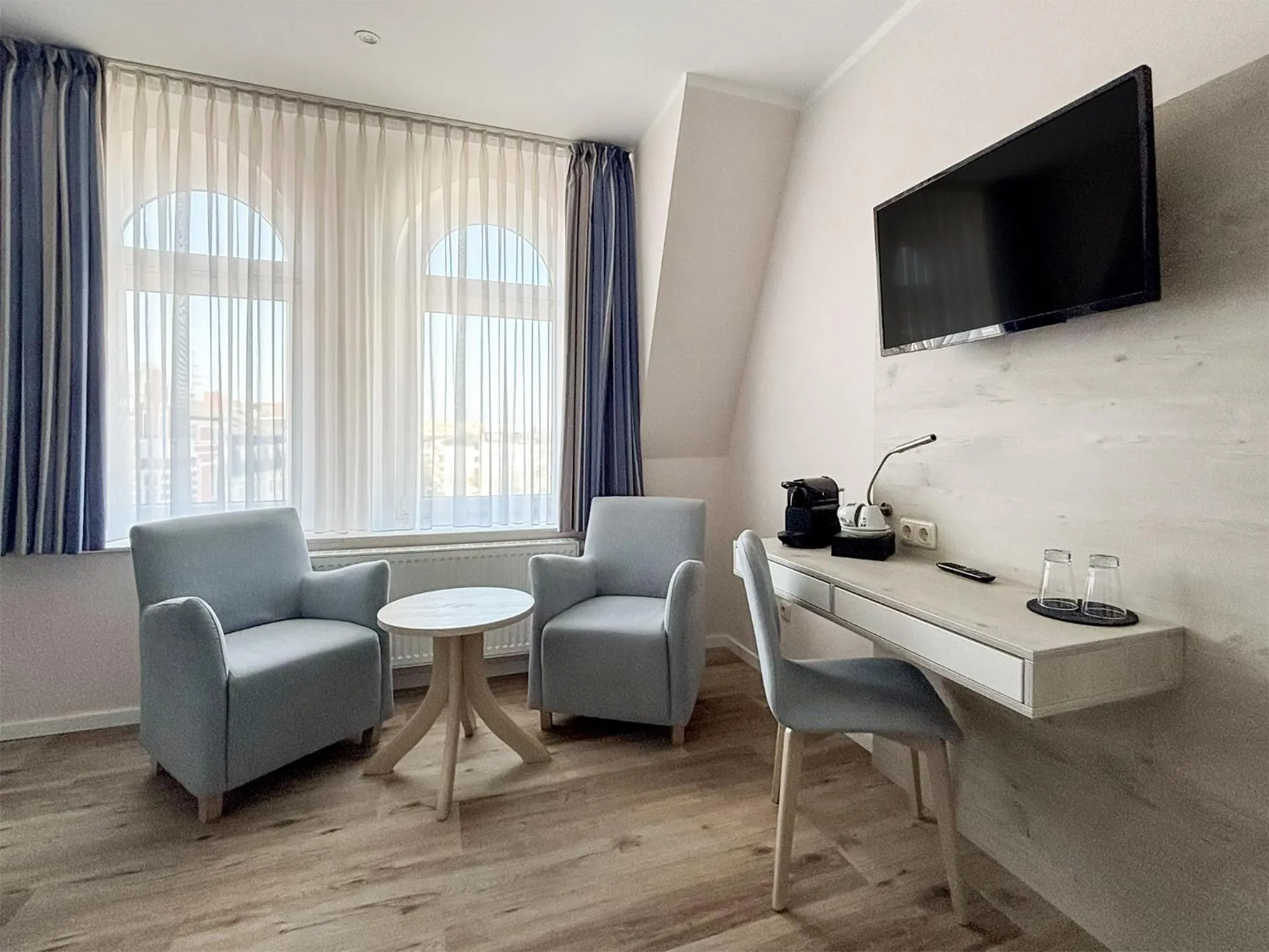 Photo of the whole room in DORMERO Hotel Wilhelmshaven