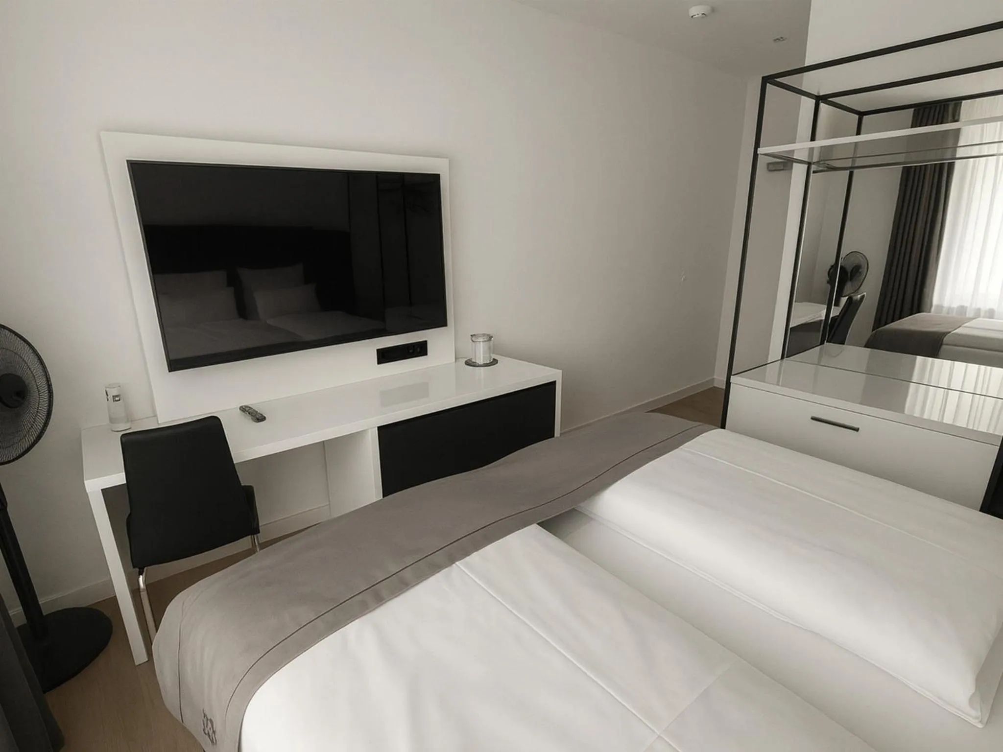 Photo of the whole room, Bed in DORMERO Hotel Wilhelmshaven