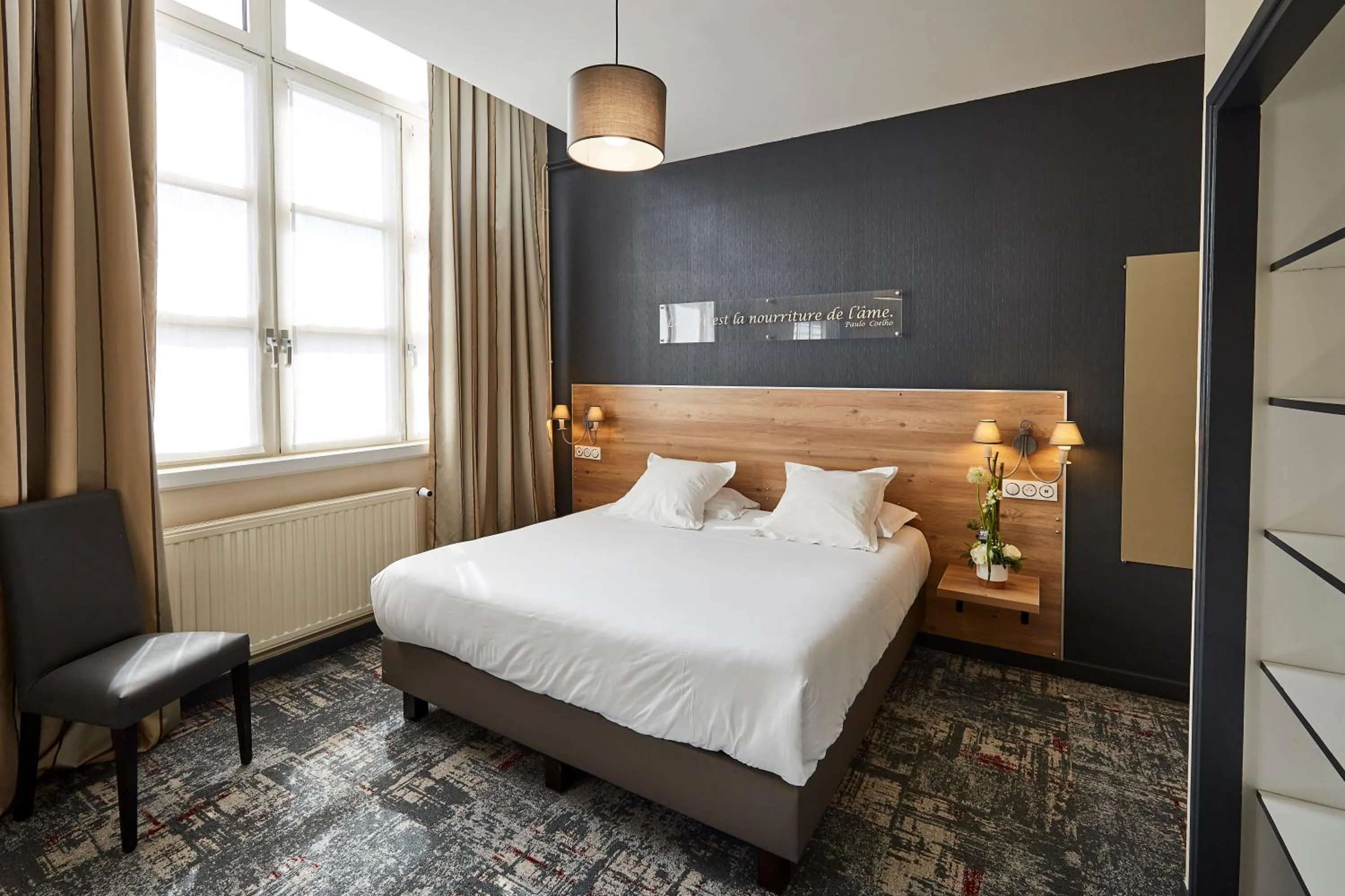 Bed in Best Western Hôtel Hermitage