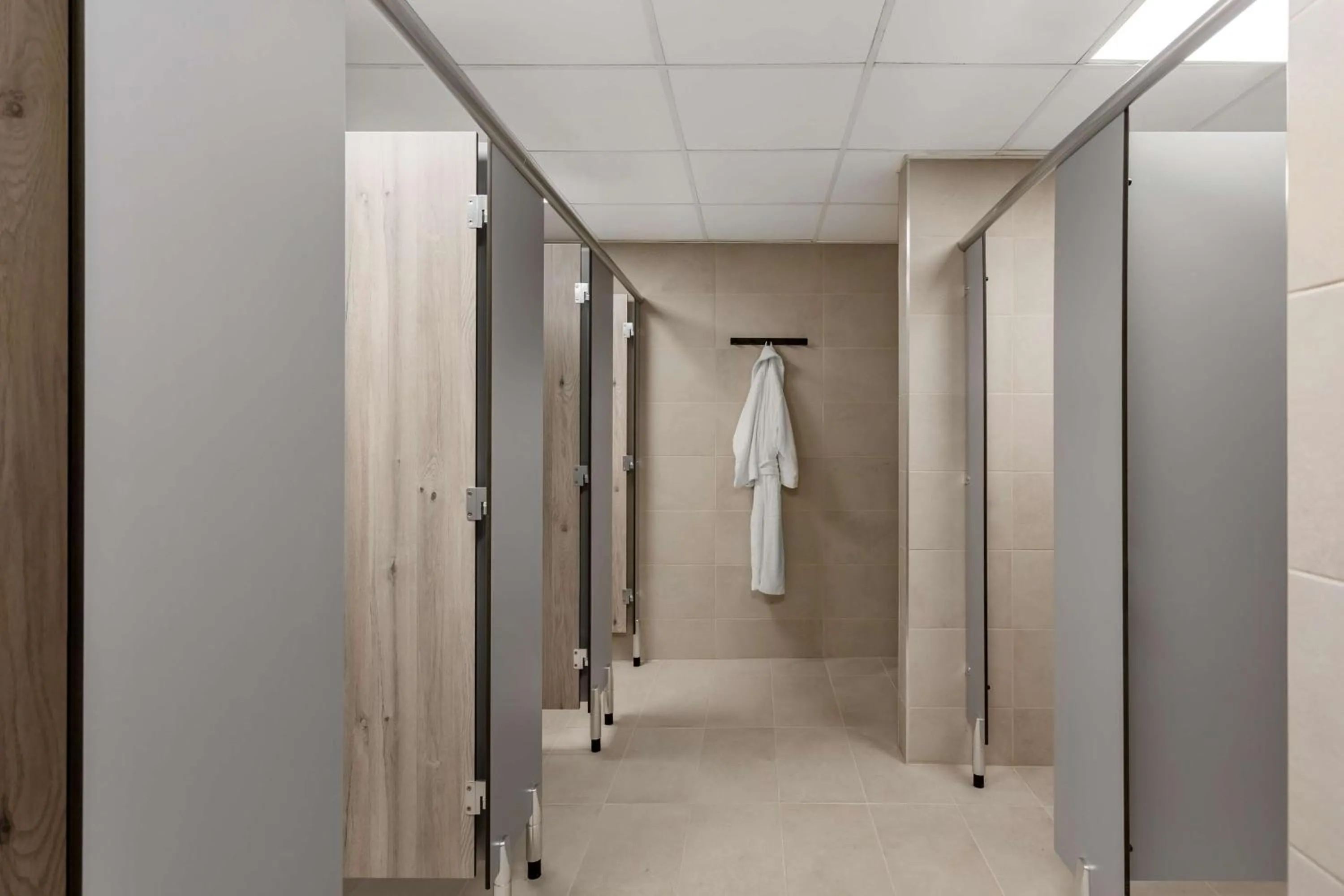 Spa and wellness centre/facilities in Radisson Blu Hotel London Stansted Airport