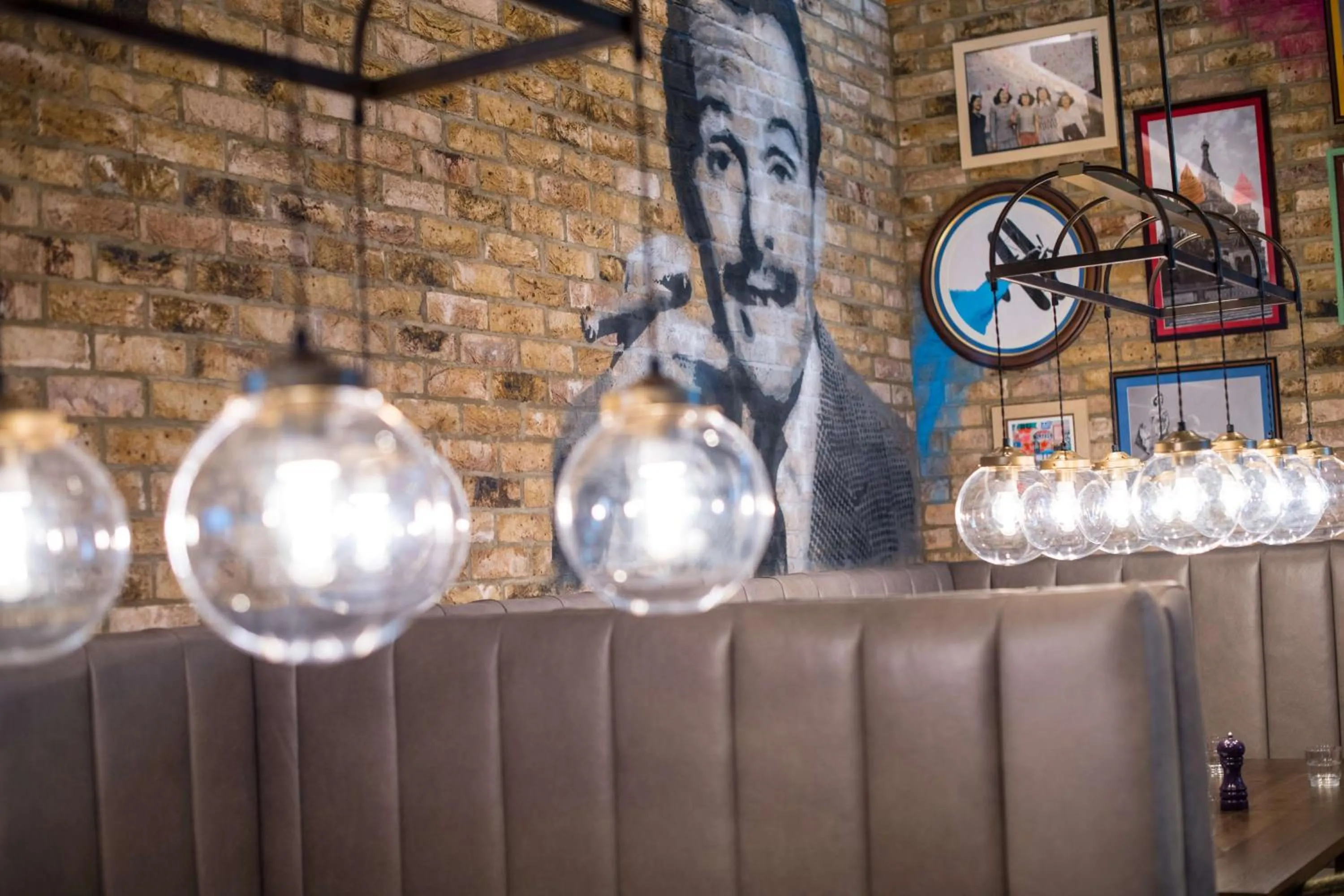 Restaurant/places to eat in Radisson Blu Hotel London Stansted Airport