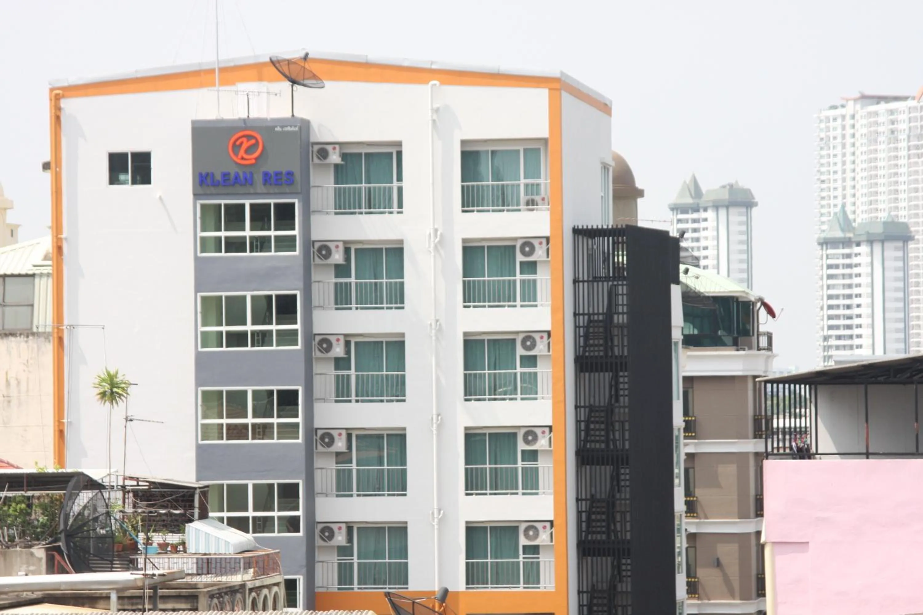 Property building in Klean Residence Hotel