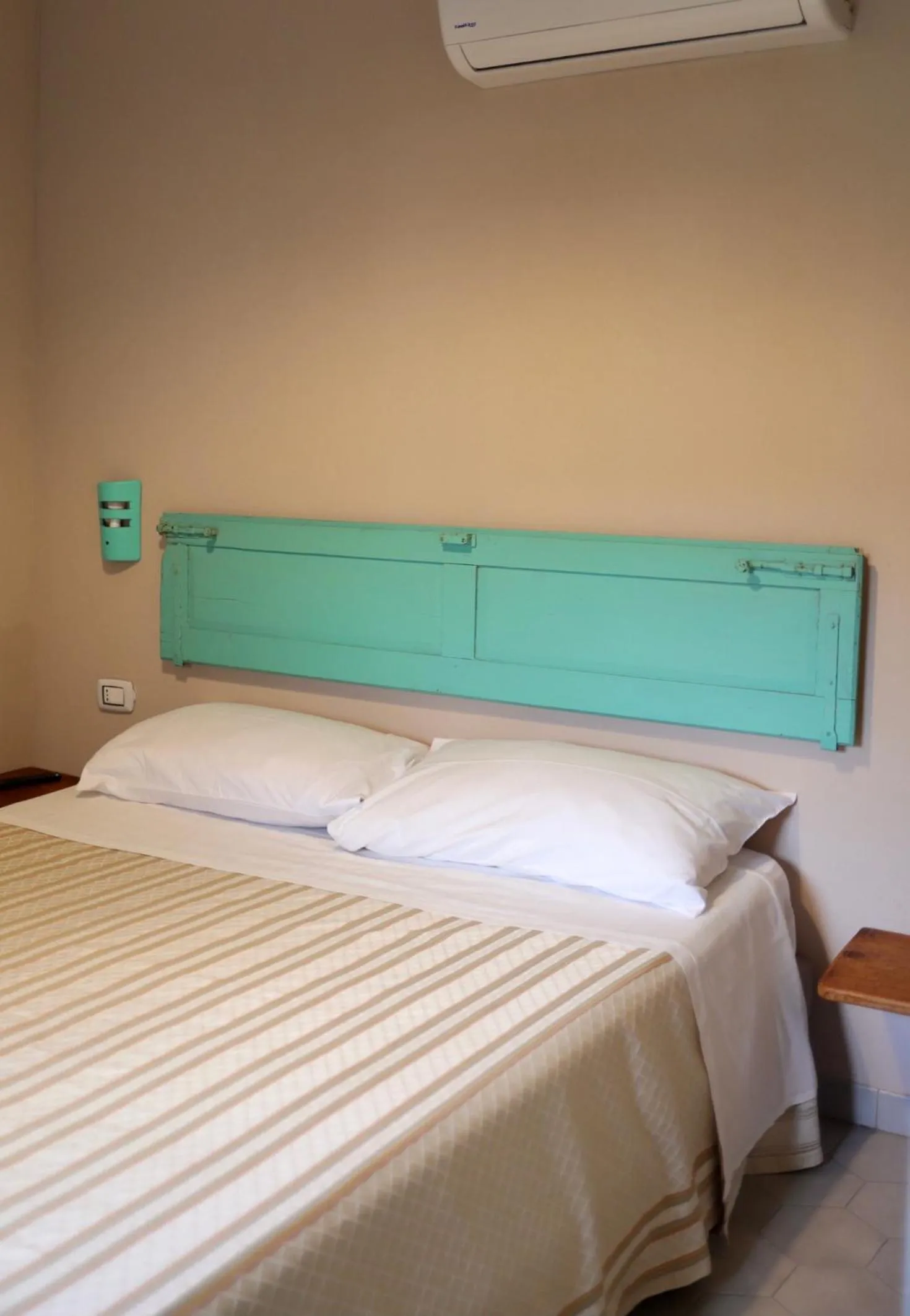 Bed in Corte Boero Bed&Breakfast