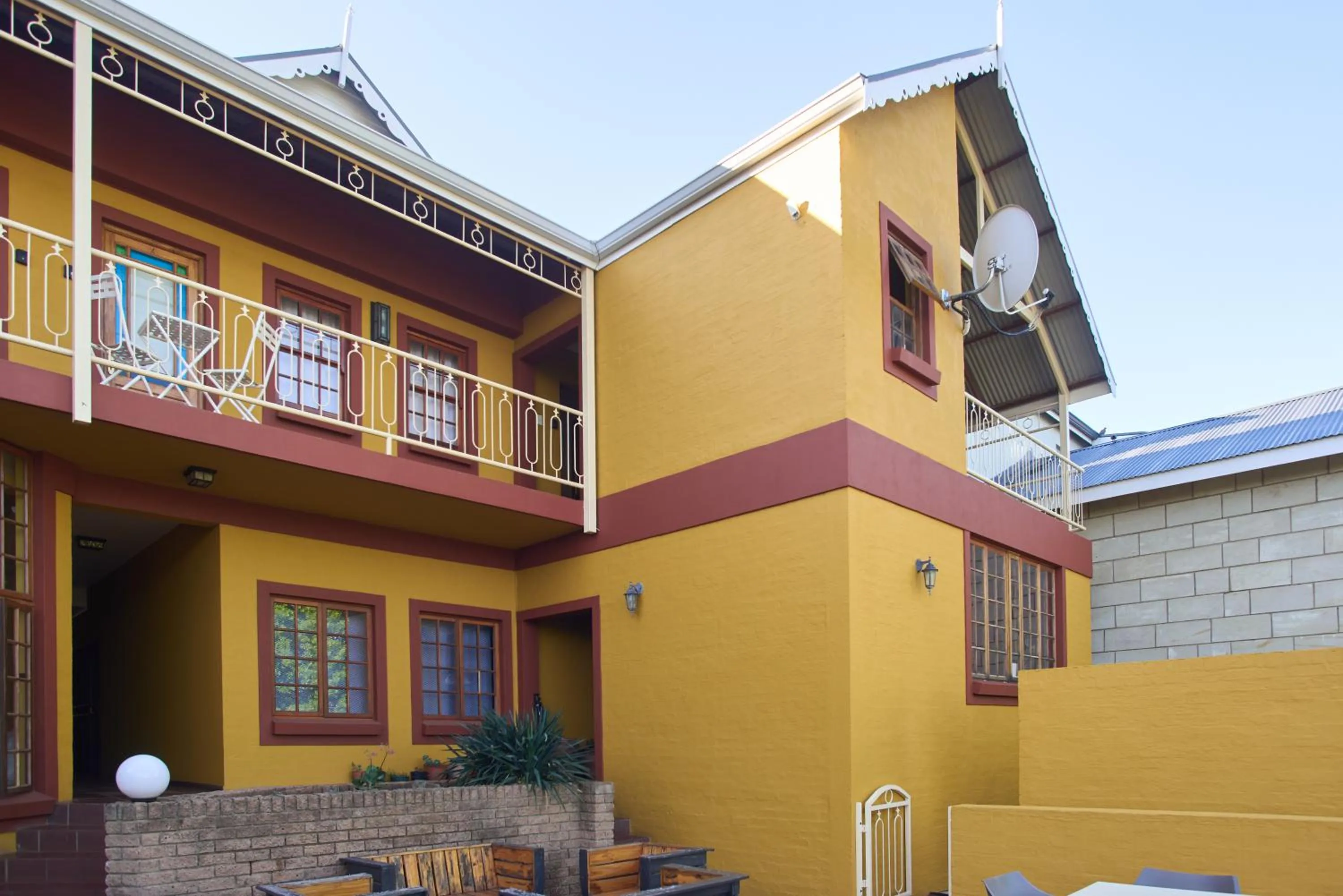 Property building in Red Mountain House