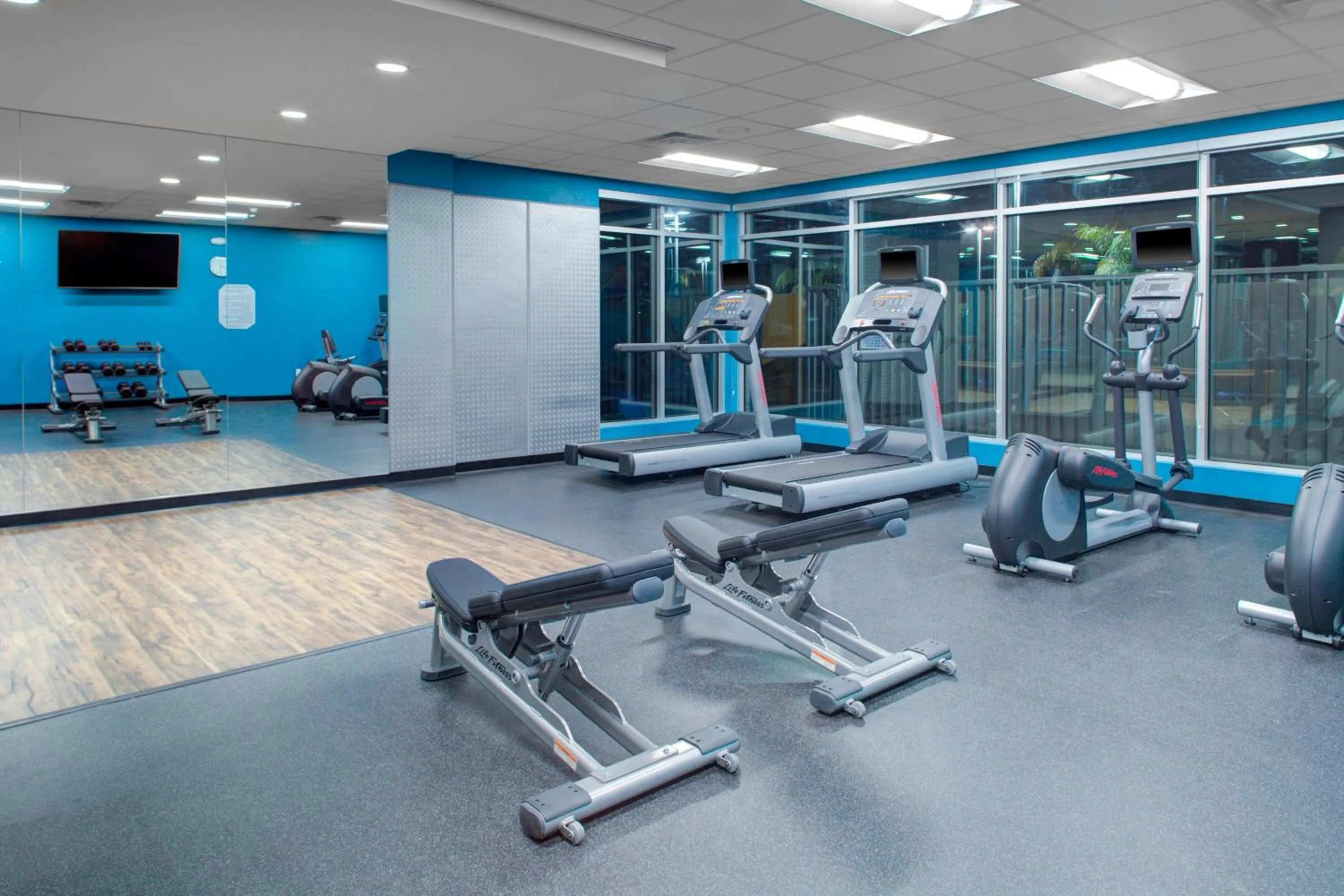 Fitness centre/facilities in Fairfield Inn & Suites by Marriott Bakersfield North/Airport