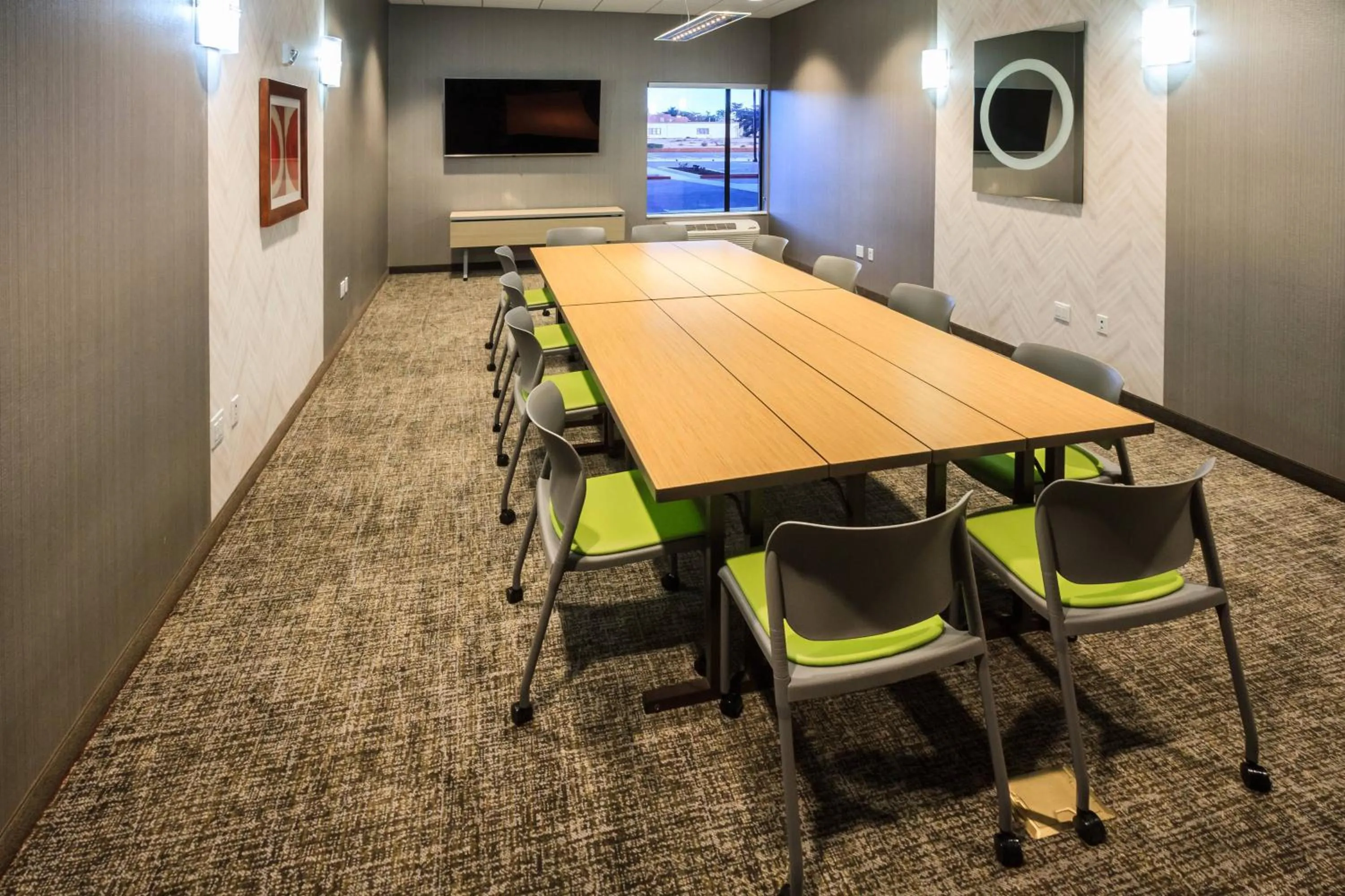 Meeting/conference room in SpringHill Suites by Marriott The Dunes On Monterey Bay