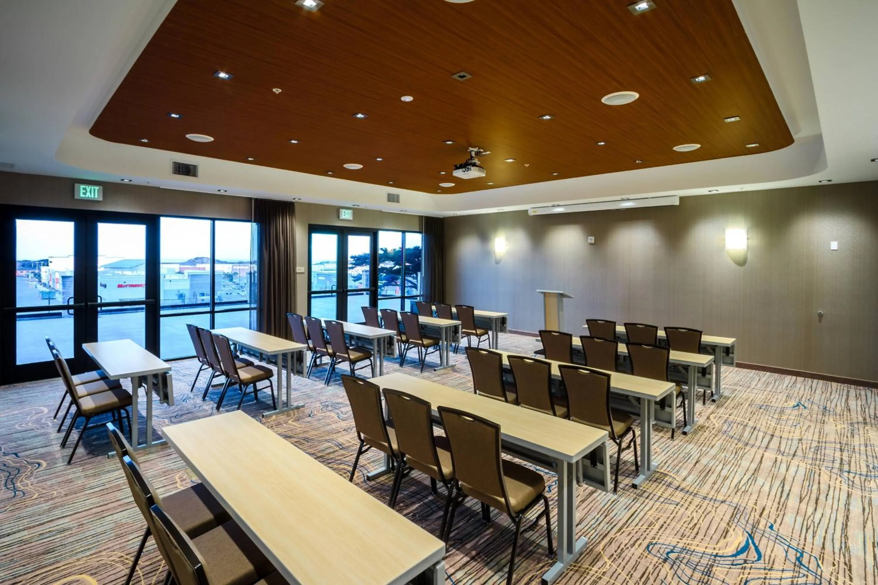 Meeting/conference room in SpringHill Suites by Marriott The Dunes On Monterey Bay
