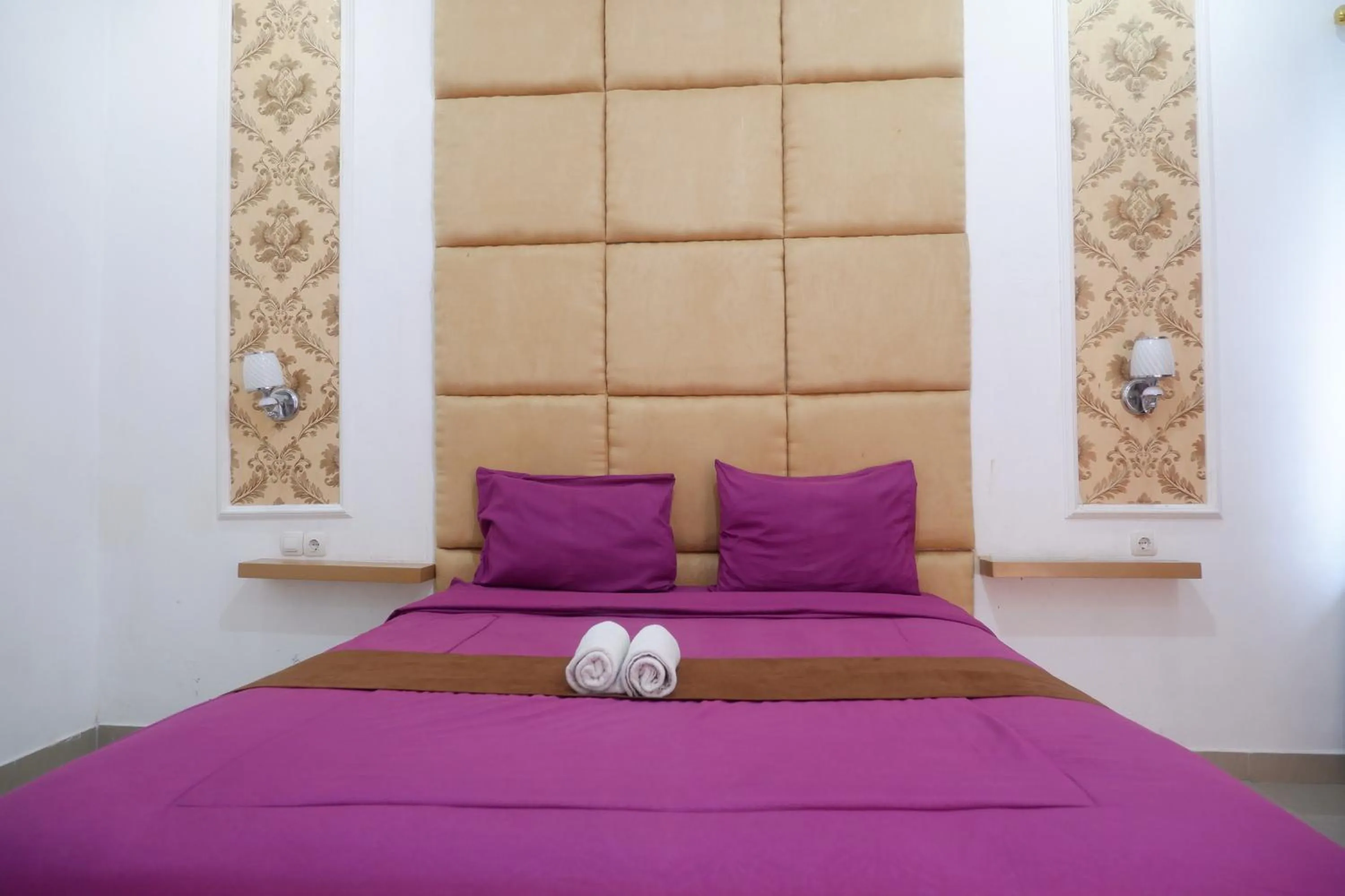 Bed in Griya Limasan Gunung Kidul