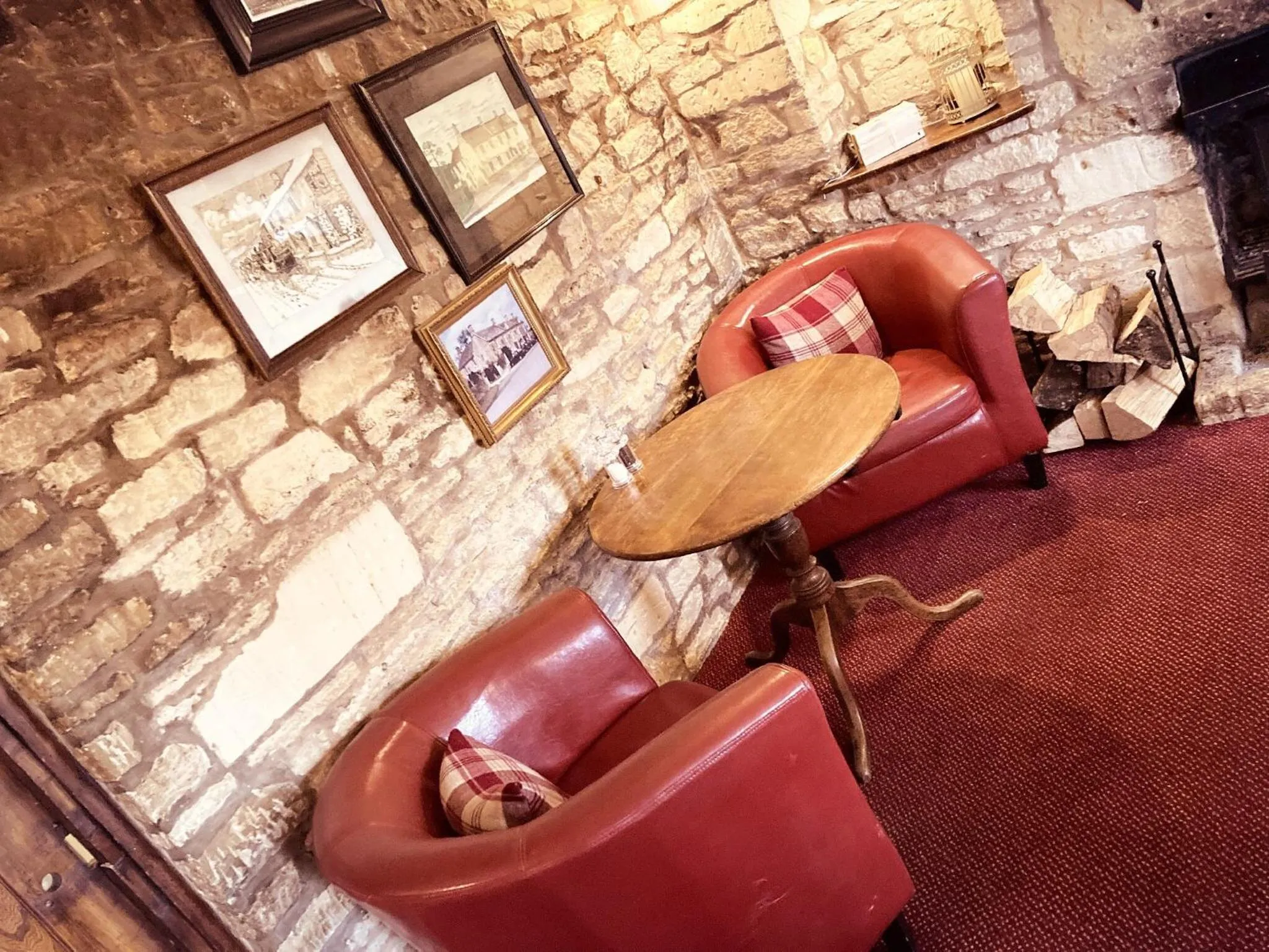 Lounge or bar in Inn for All Seasons