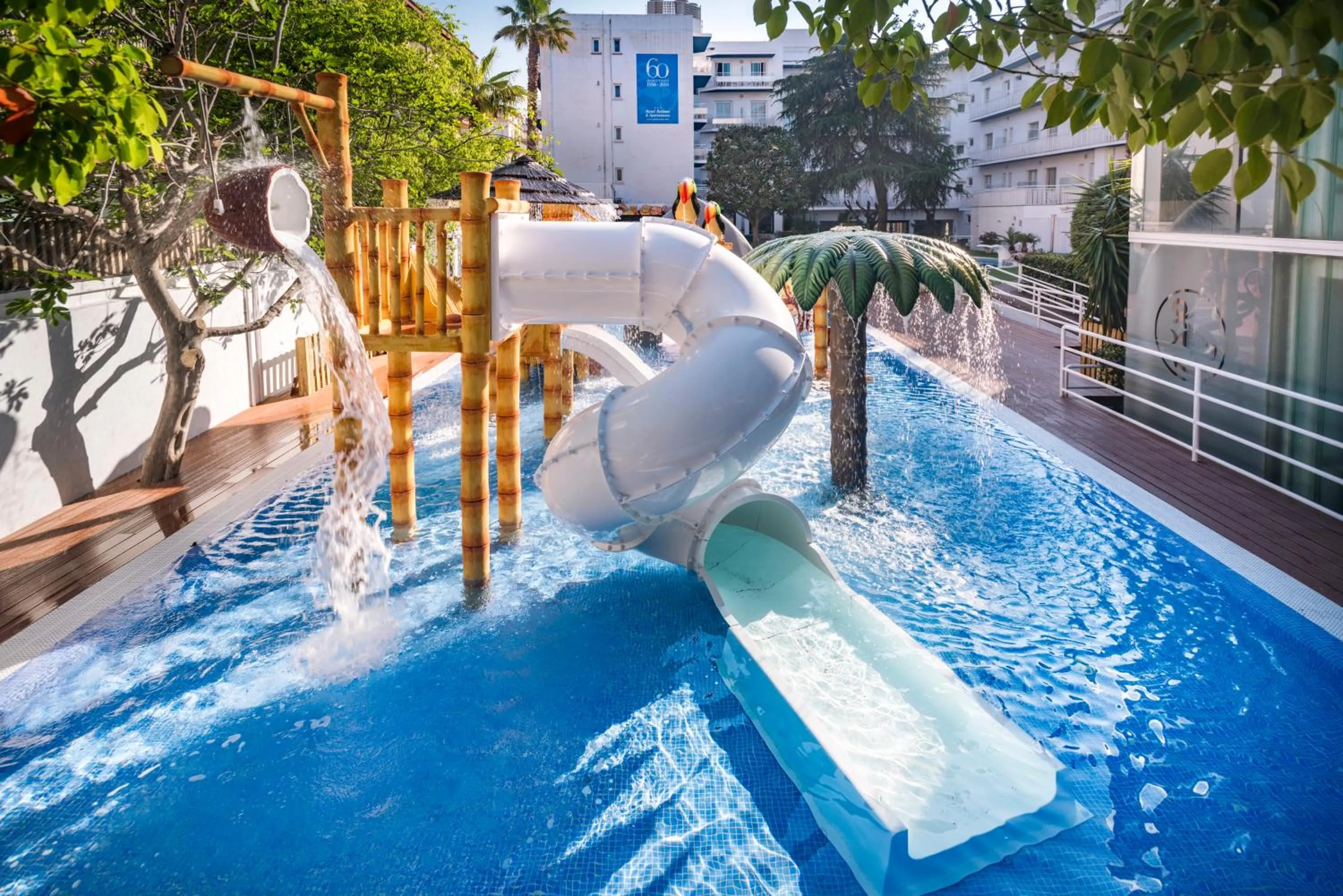 Aqua park in GHT Balmes, Hotel-Aparthotel&SPLASH