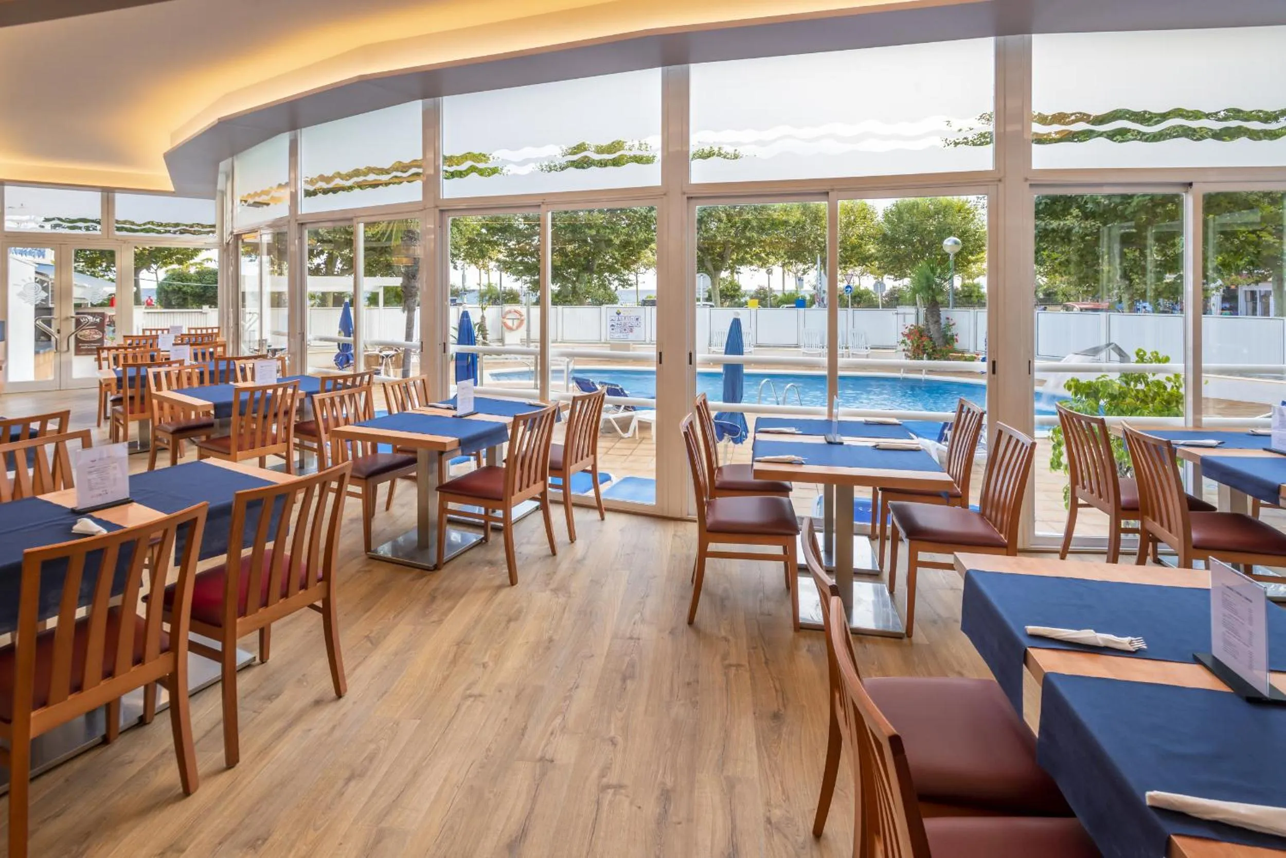 Restaurant/places to eat in GHT Maritim