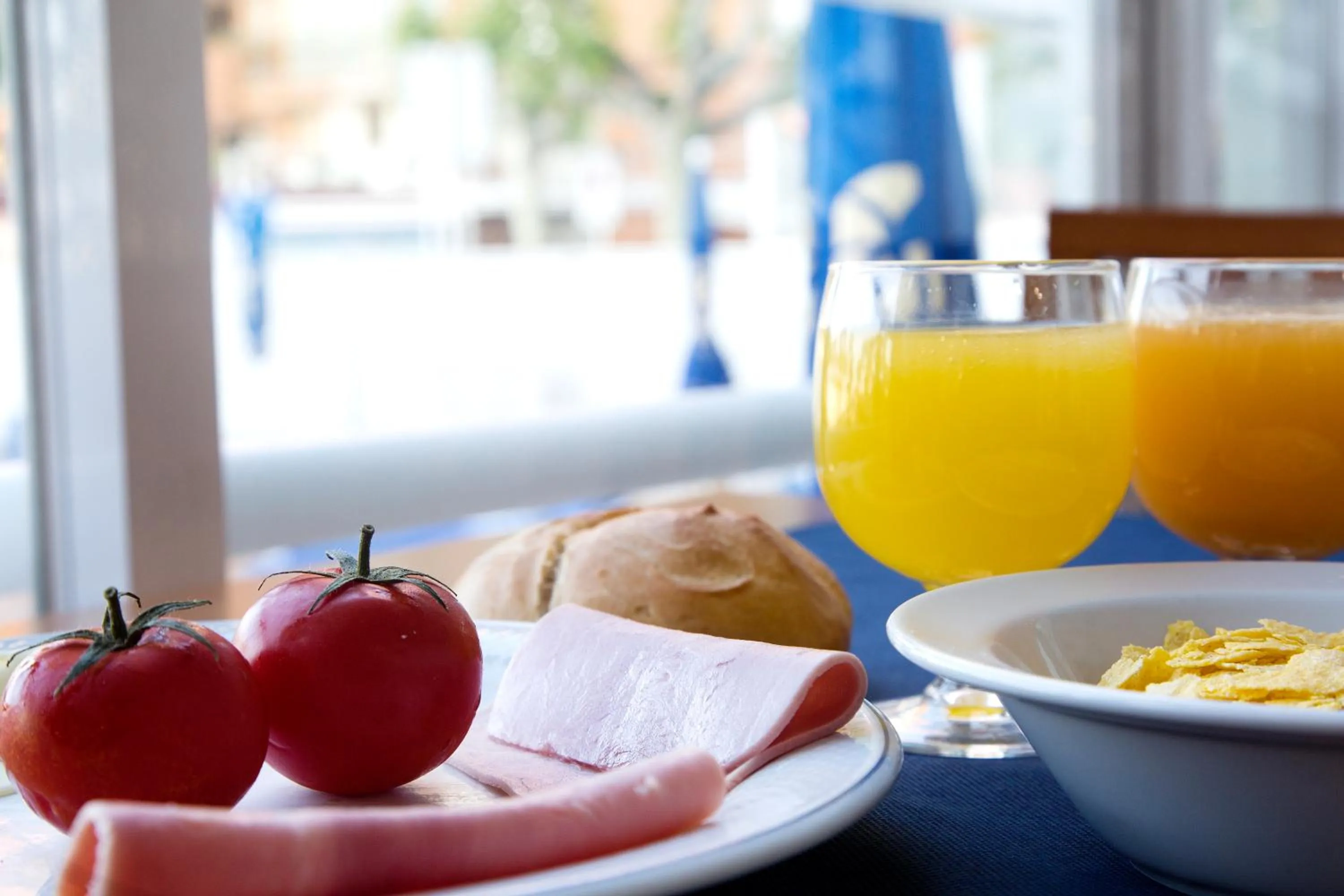 Food and drinks in GHT Maritim